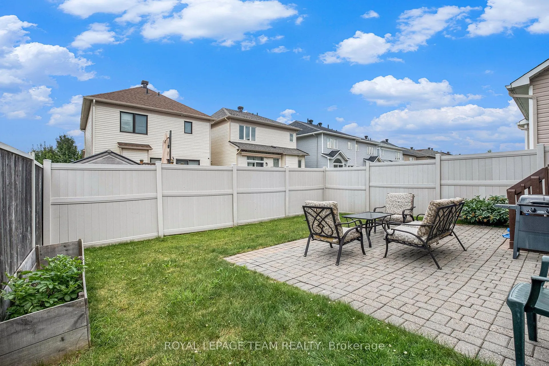 300 Brettonwood Ridge
