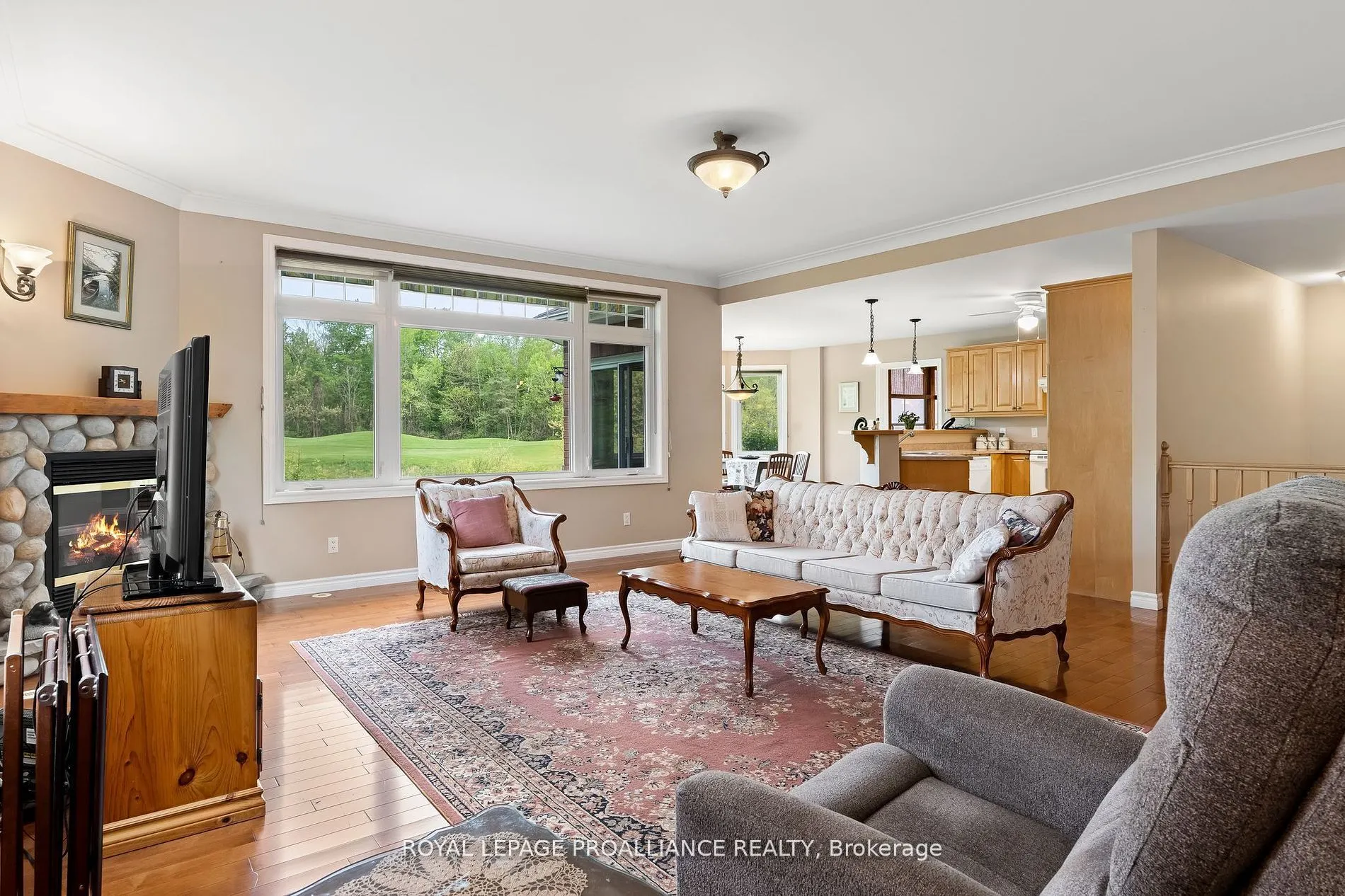 252 Bullis Road