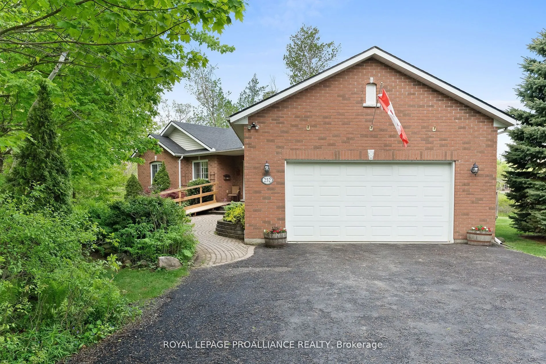 252 Bullis Road