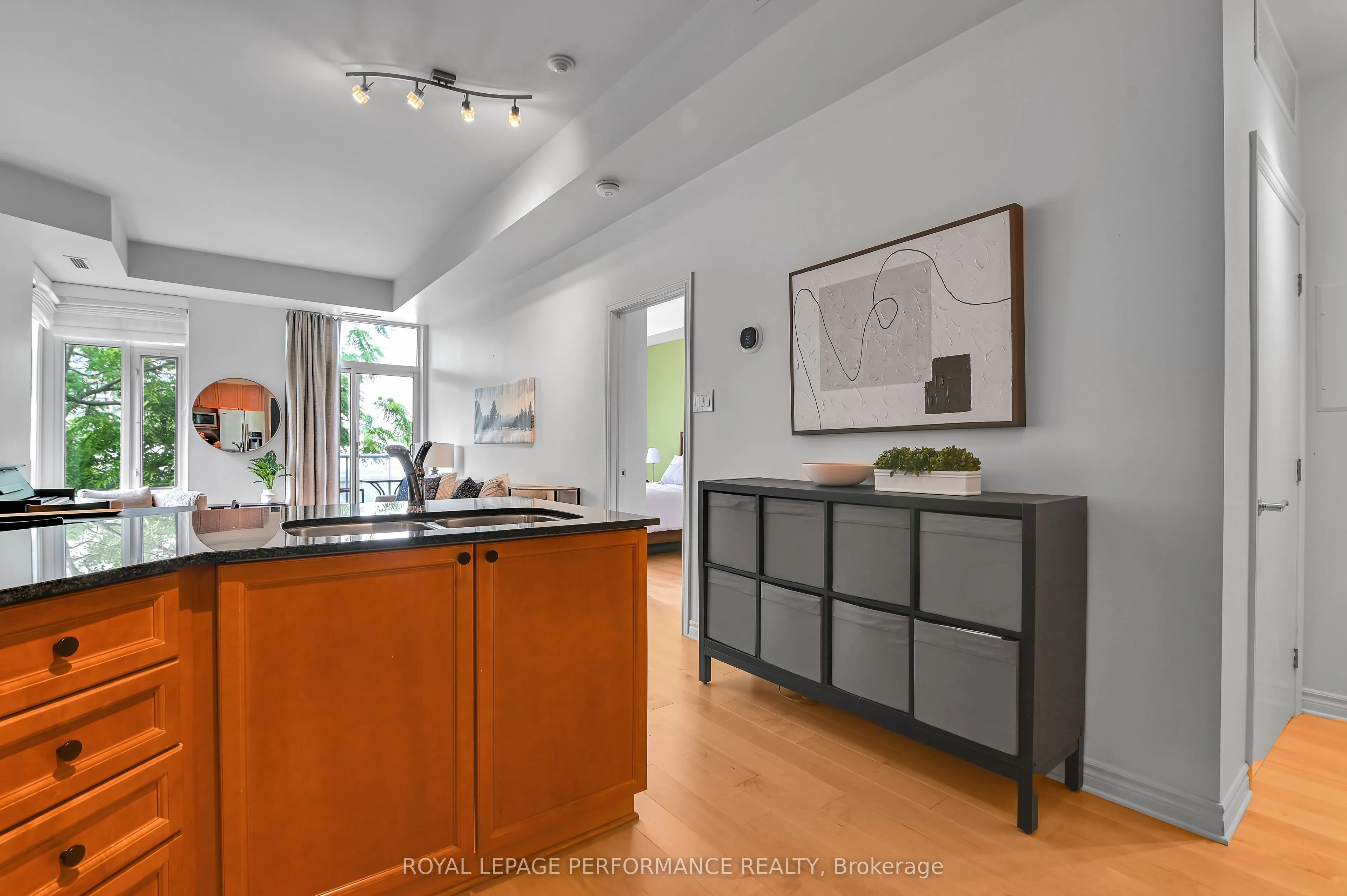 205 Bolton Street, #423