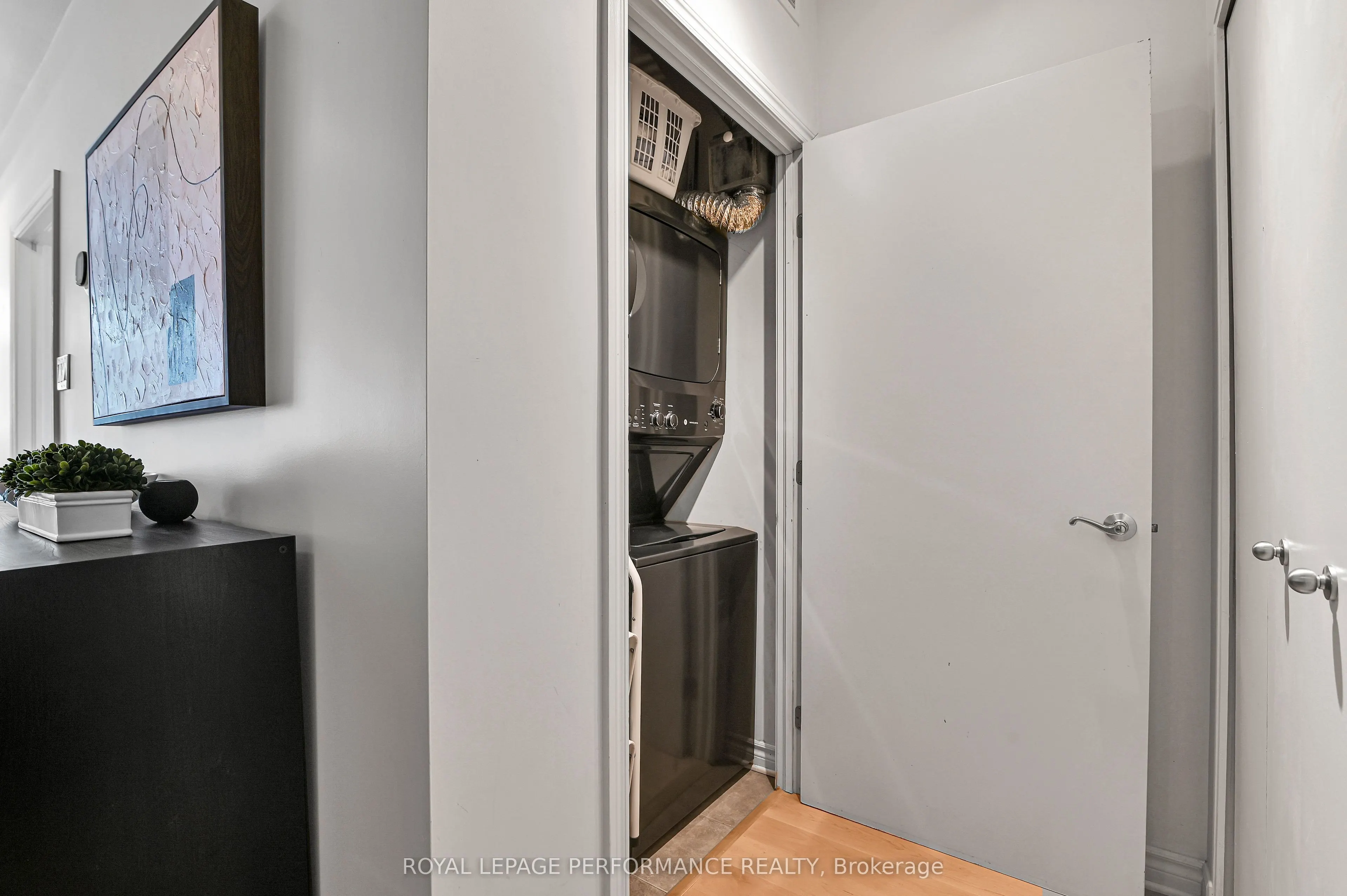 205 Bolton Street, #423