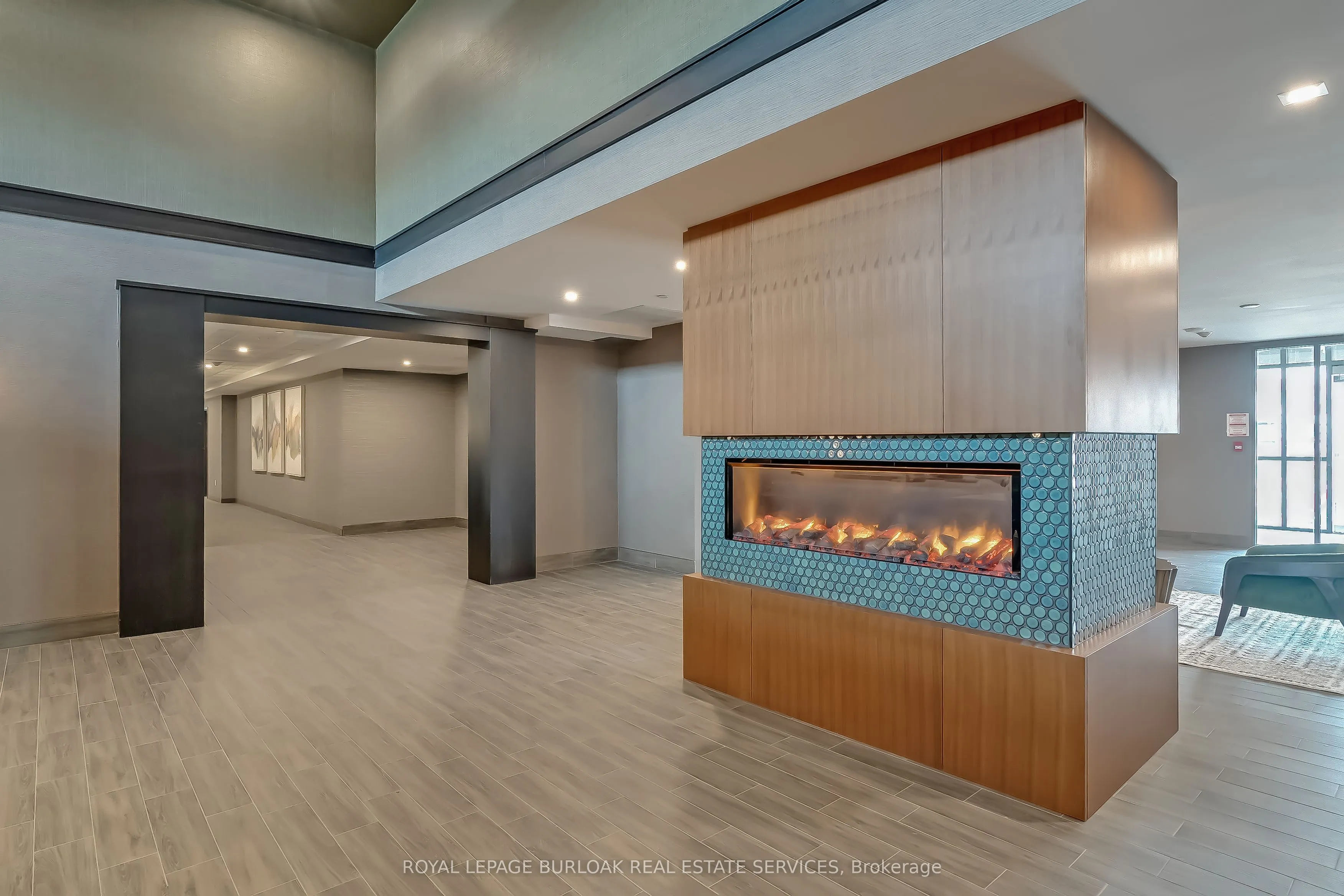 470 Dundas Street E, #608