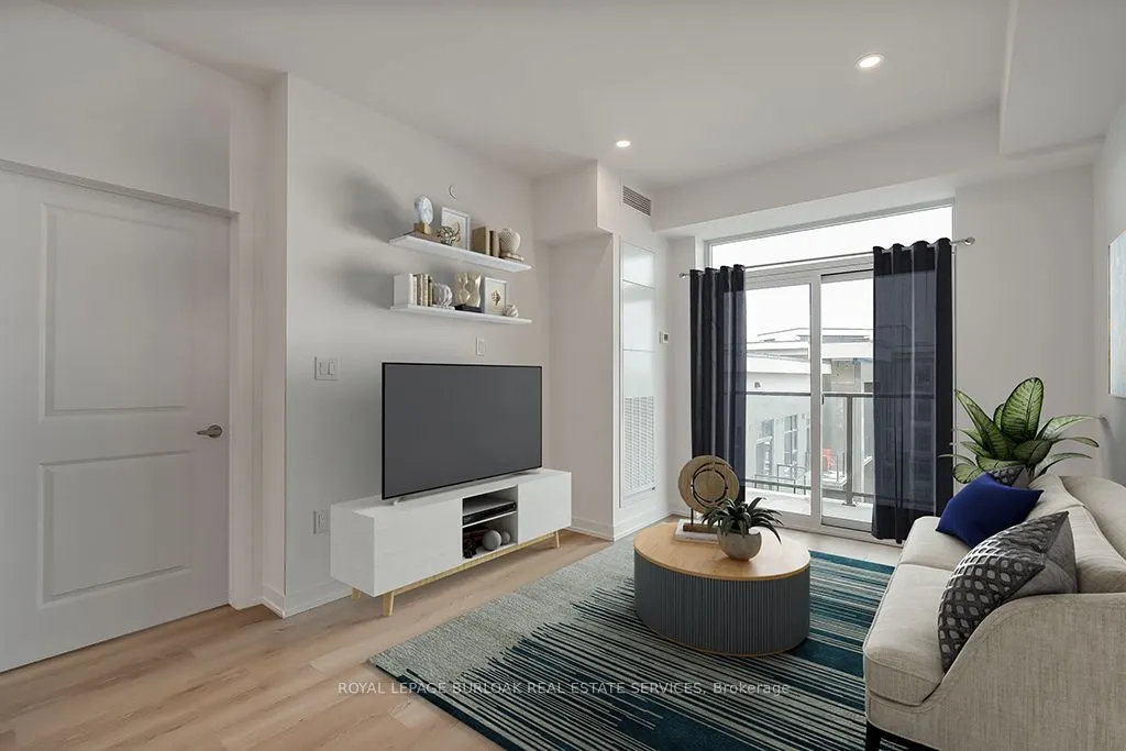 470 Dundas Street E, #608