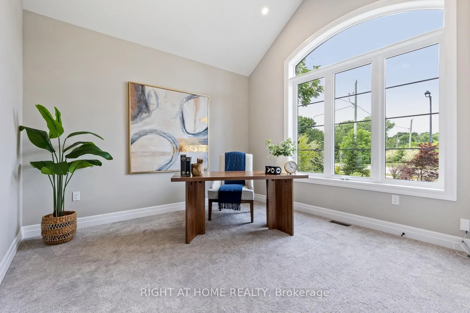 11 Whitcombe Way