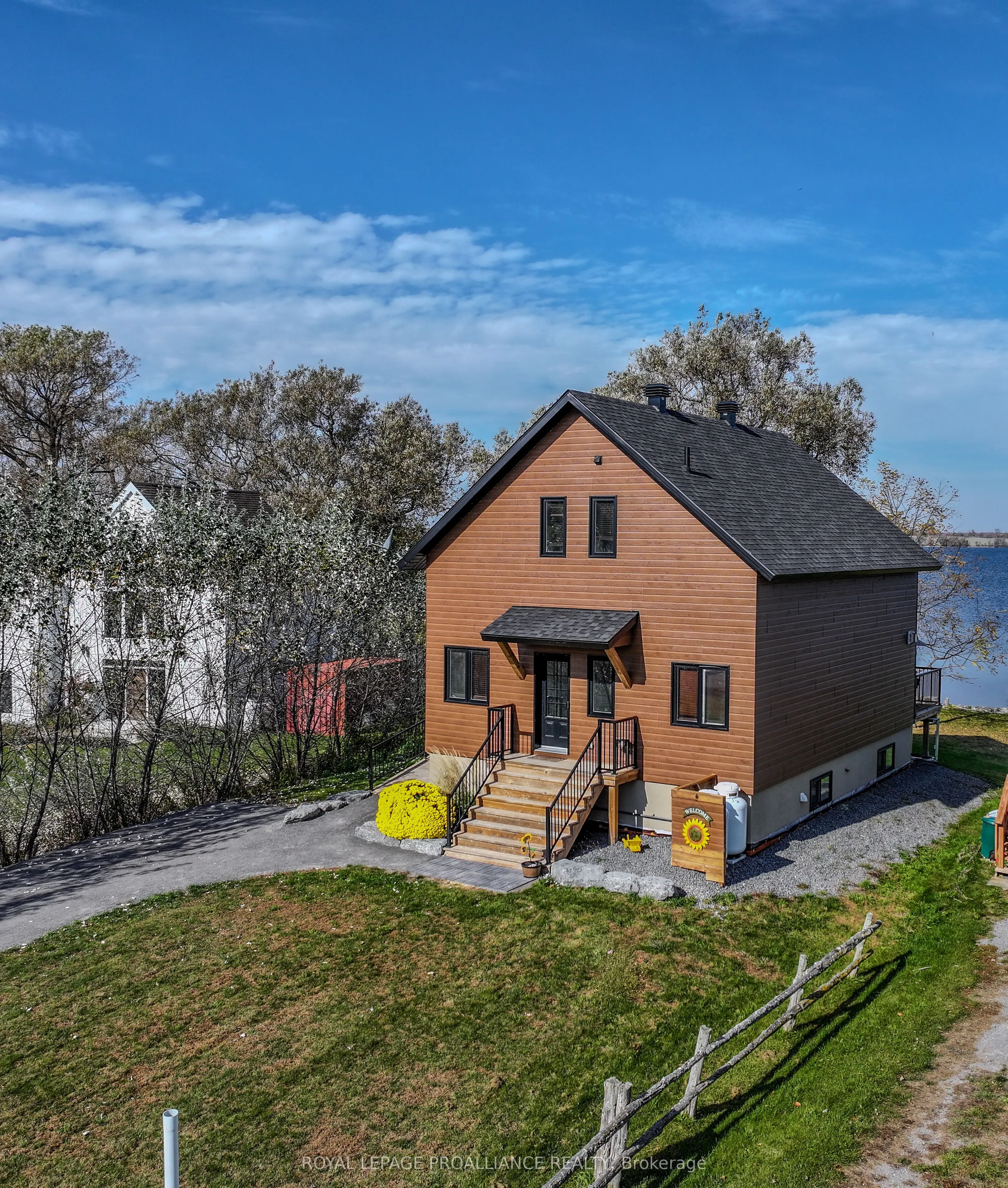 209 Prinyers Cove Crescent