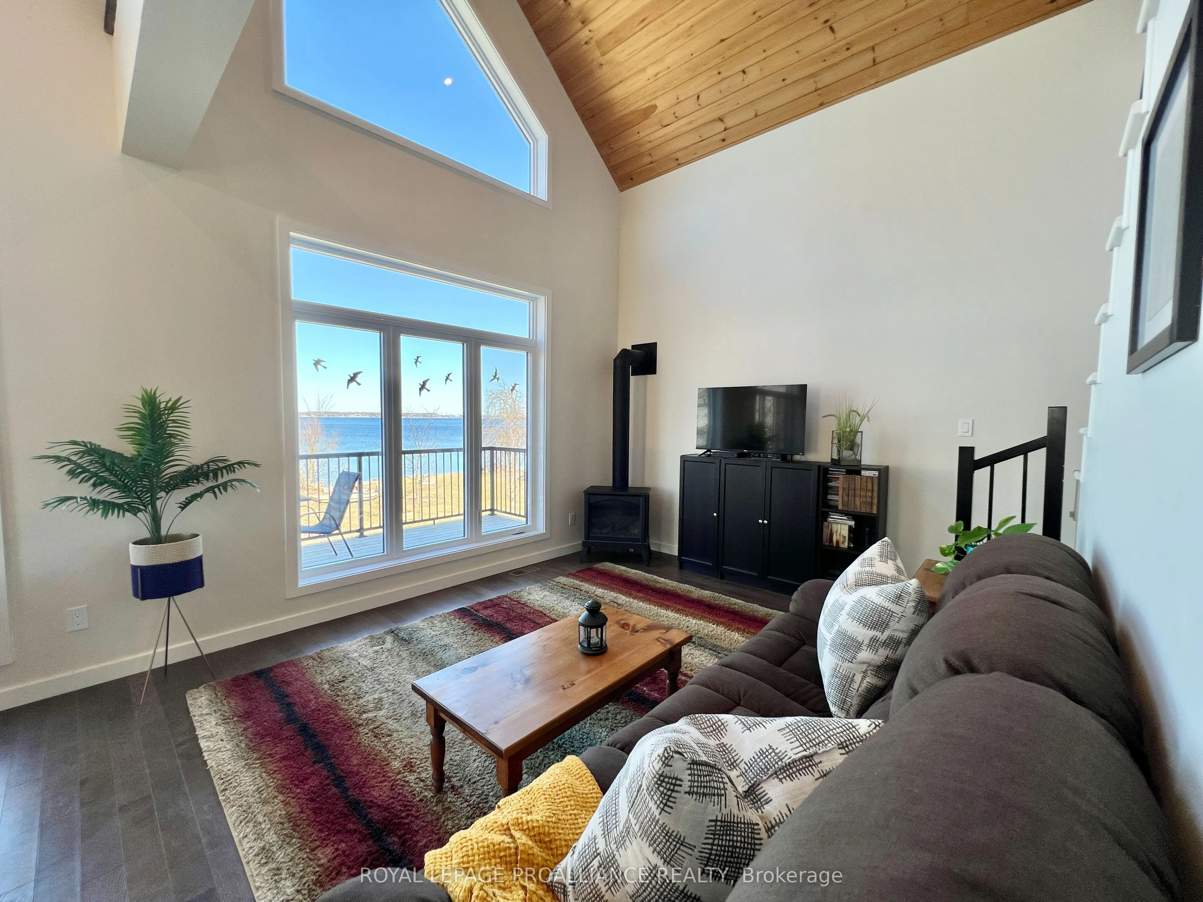 209 Prinyers Cove Crescent
