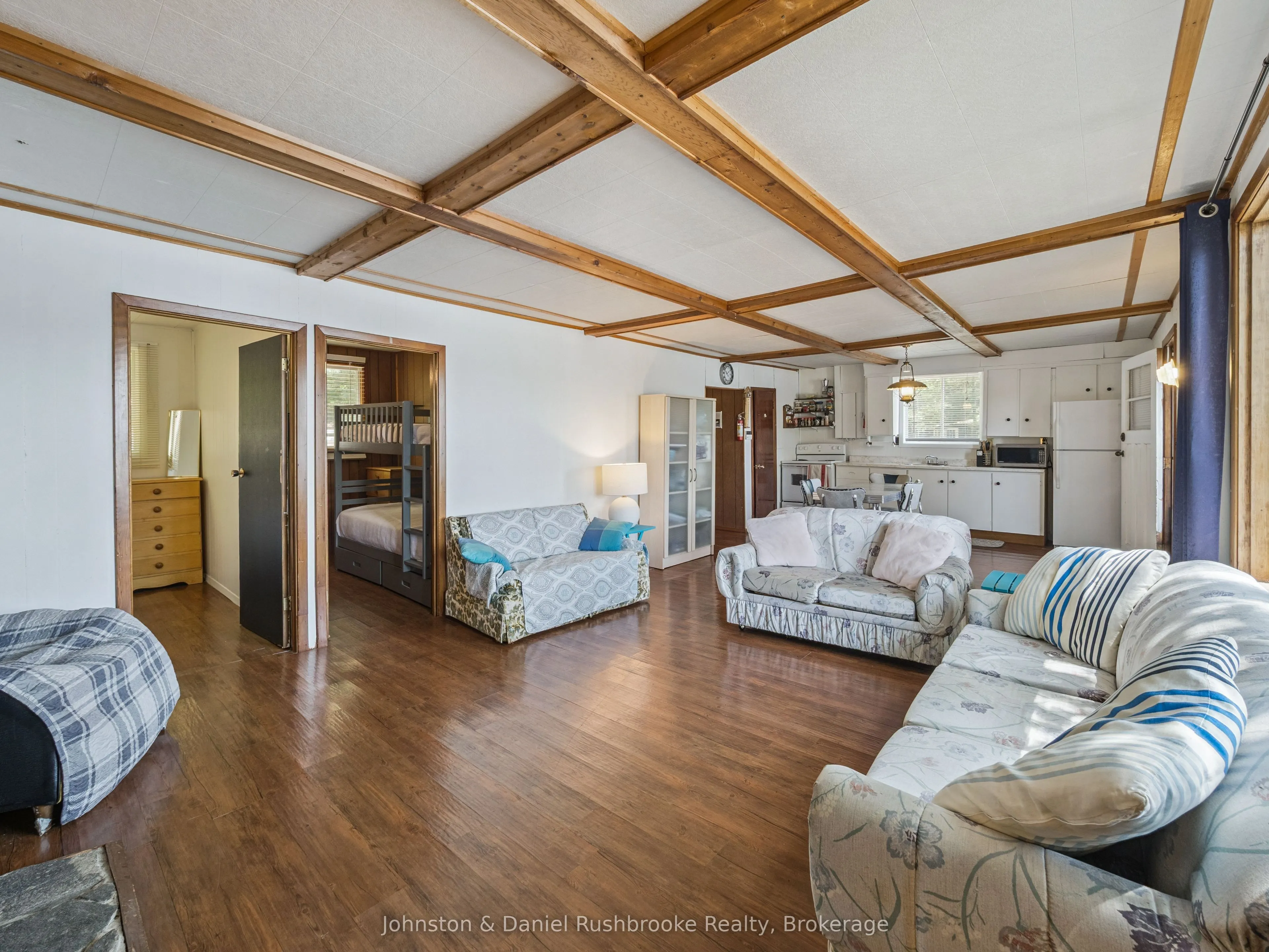 1102 Ridge Road, #4
