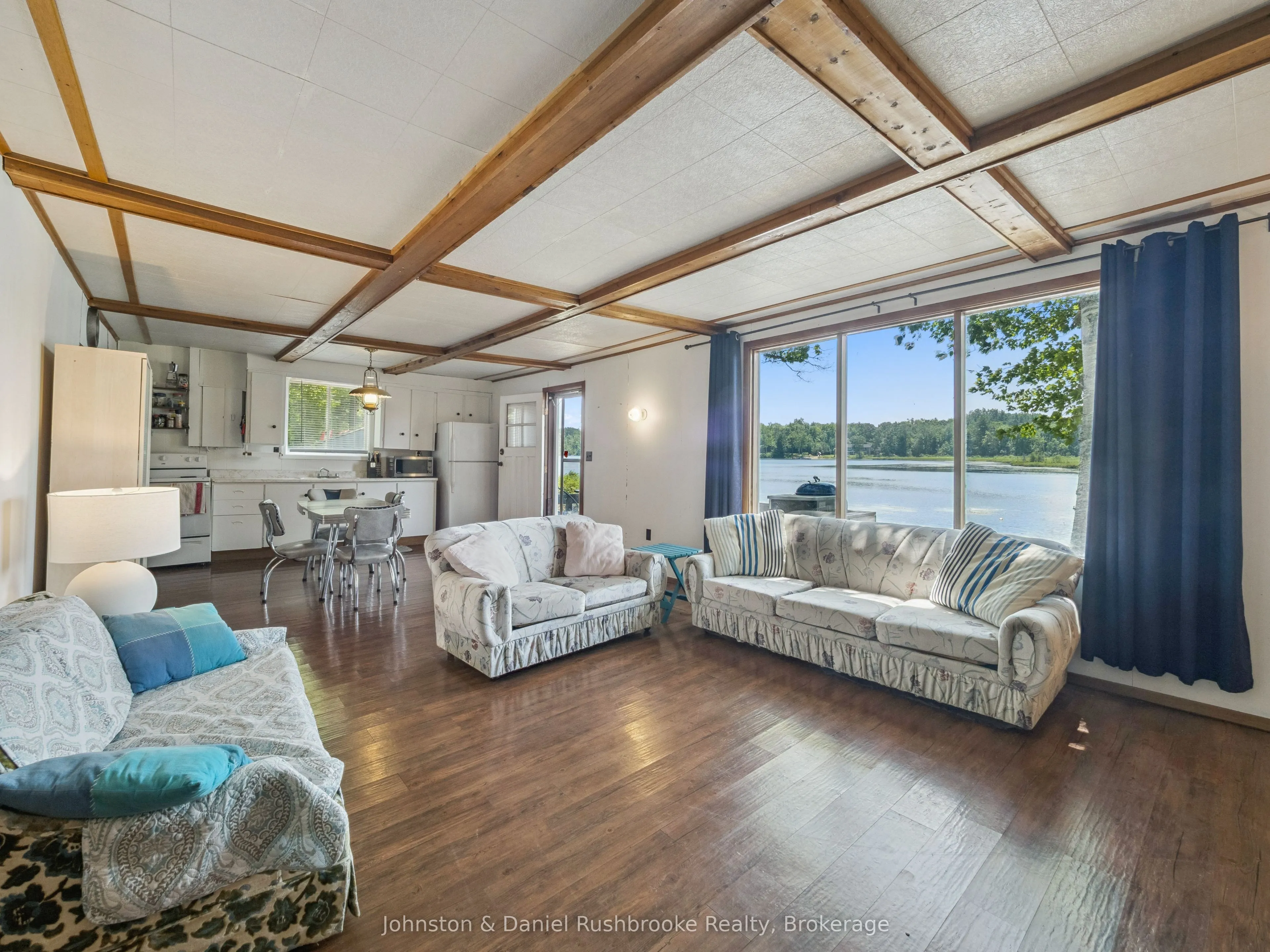 1102 Ridge Road, #4