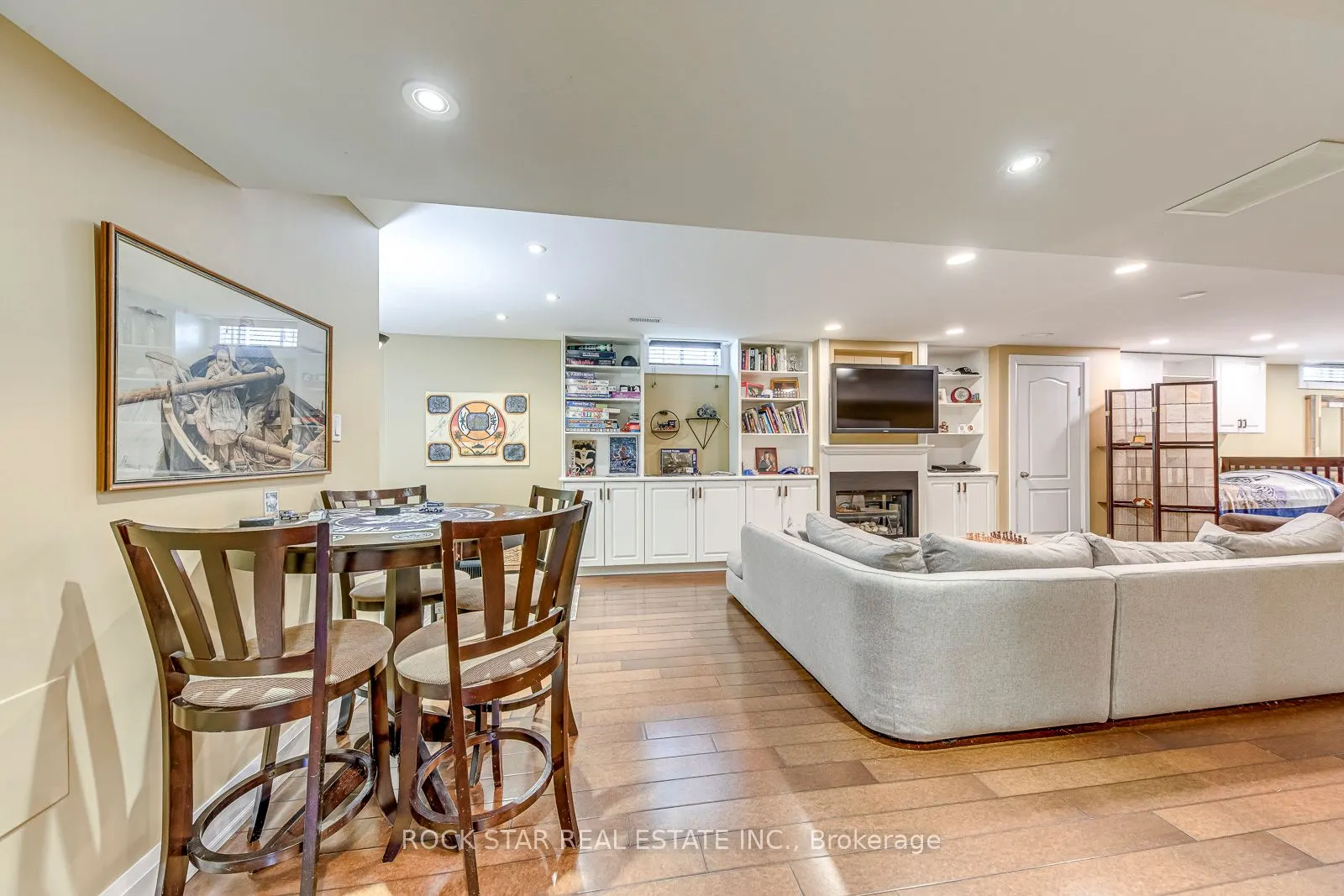 515 North Service Road, #31