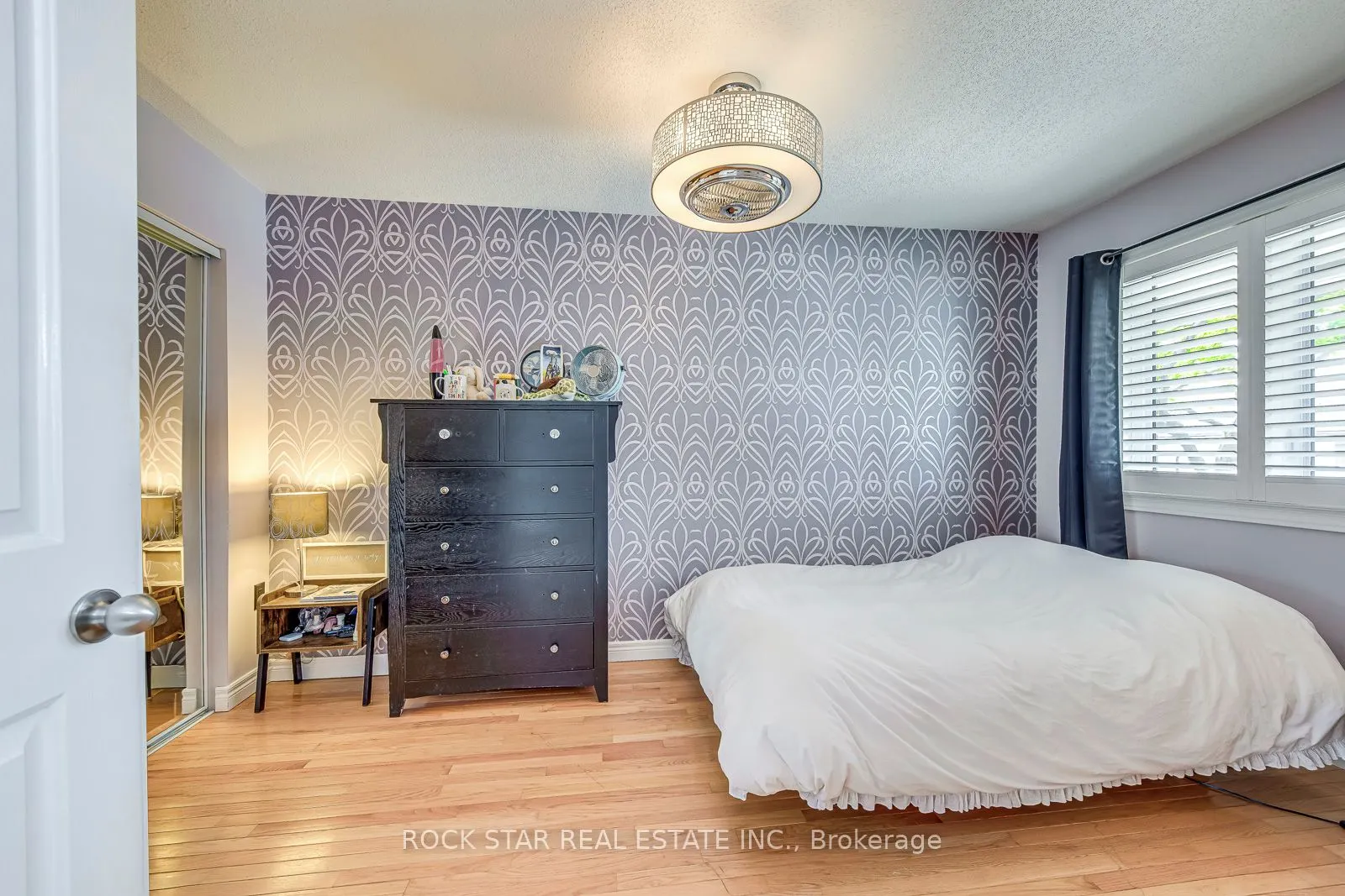 515 North Service Road, #31