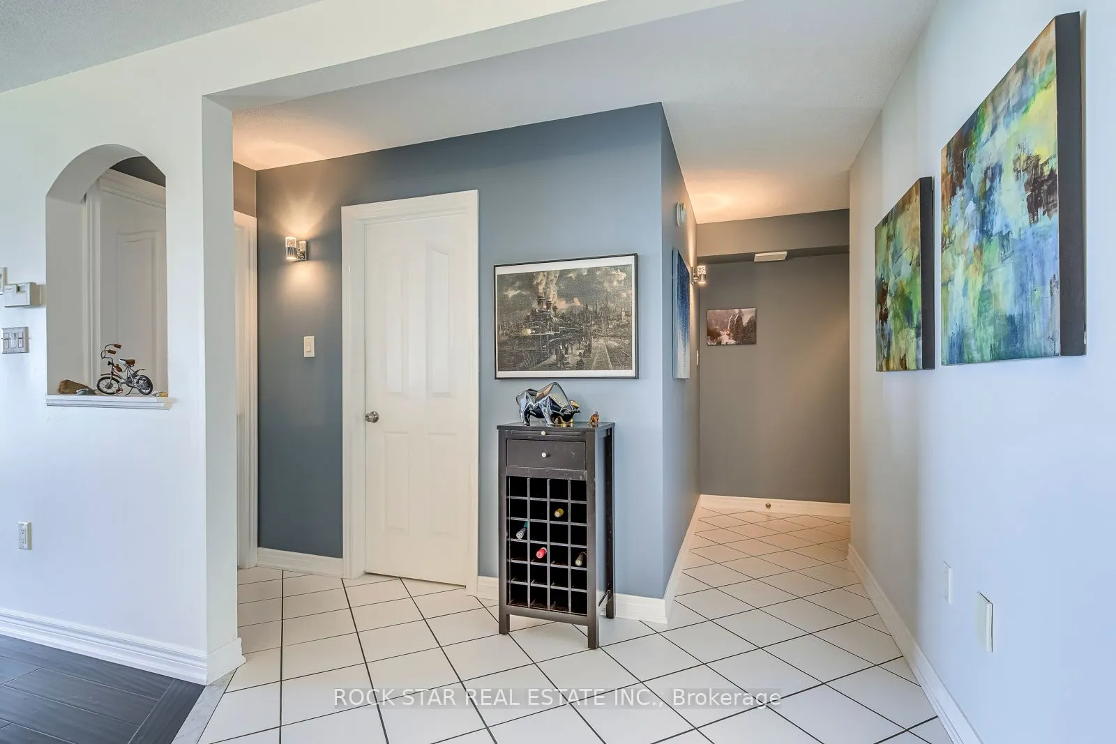 515 North Service Road, #31