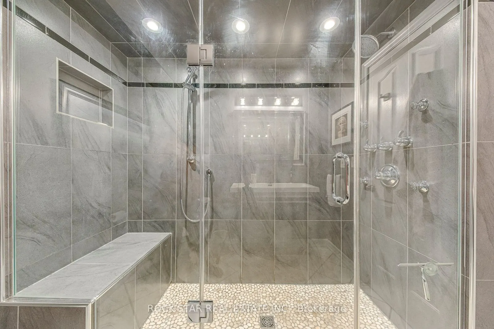 515 North Service Road, #31