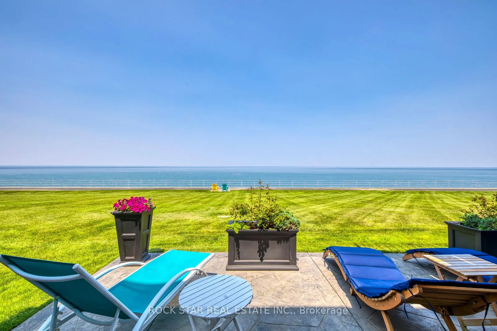 515 North Service Road, #31
