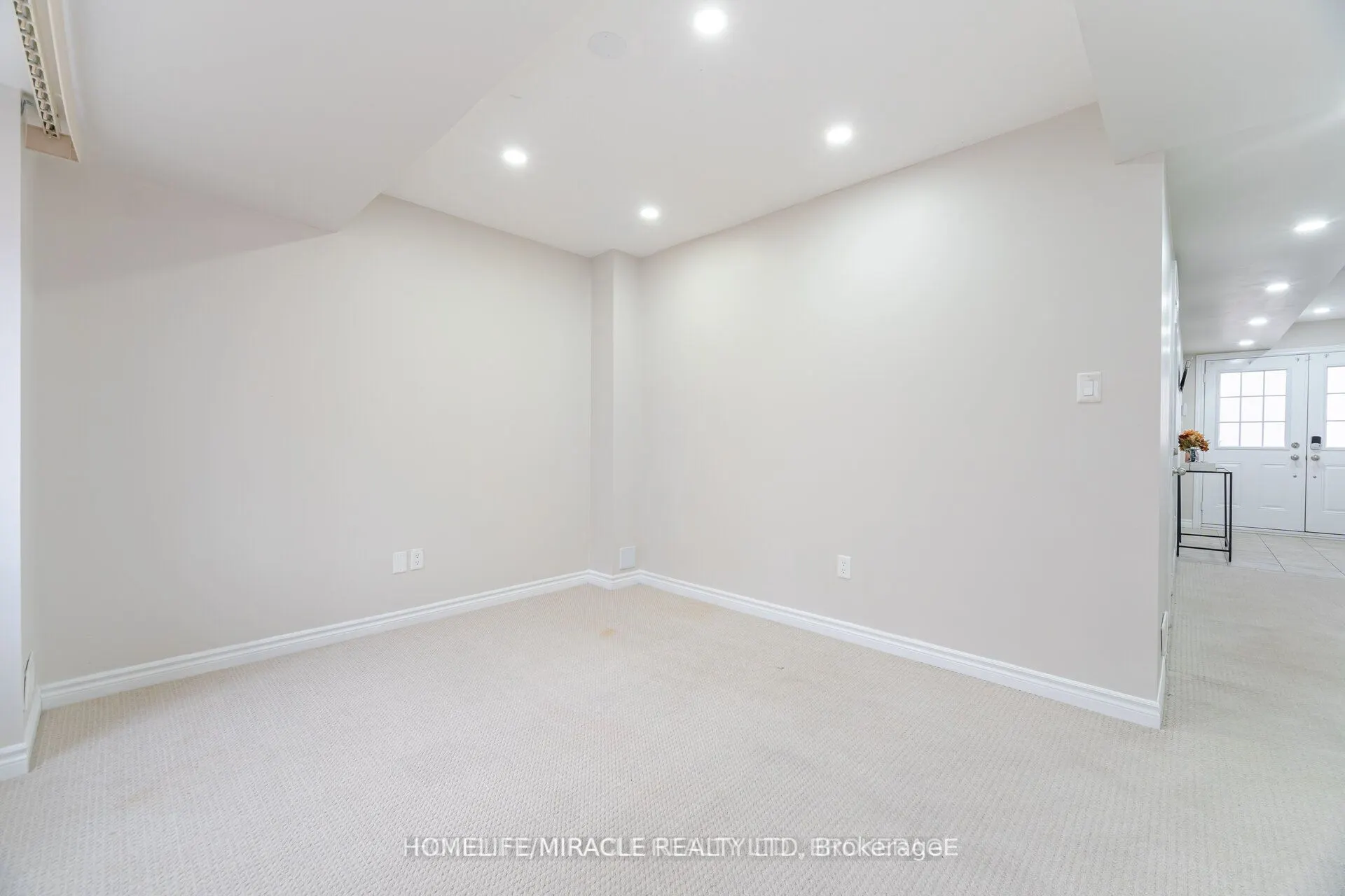 18 Kenridge Terrace