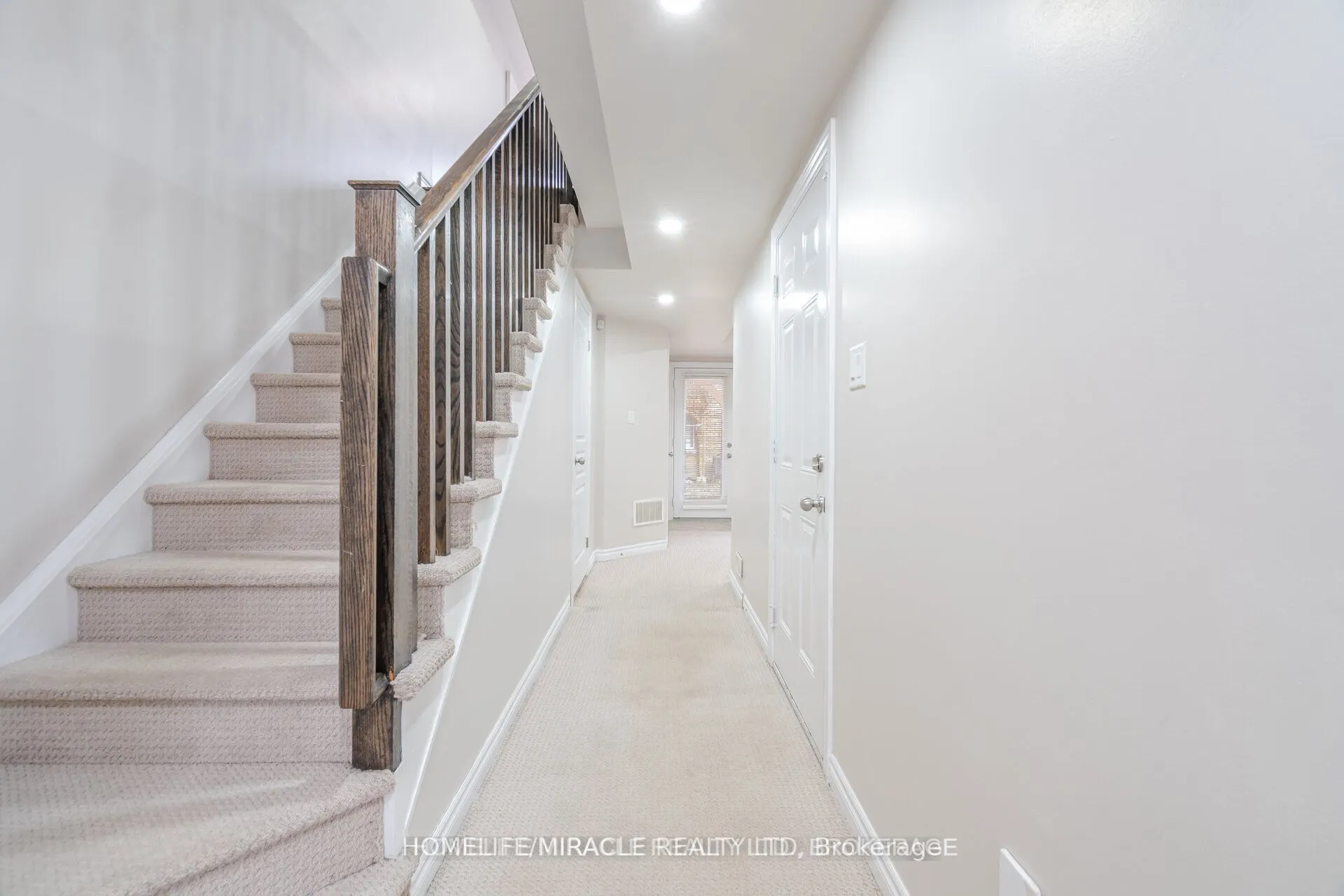 18 Kenridge Terrace