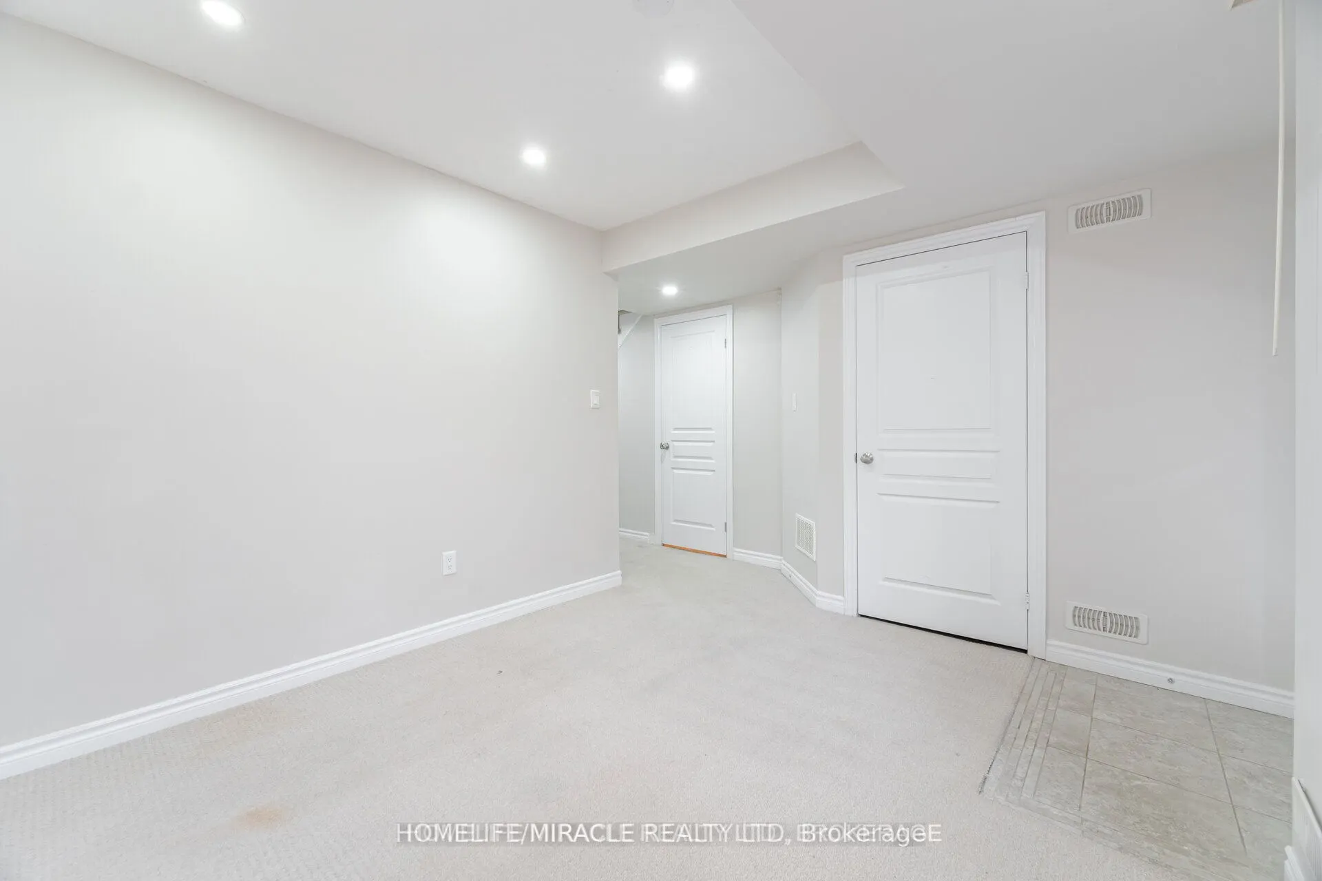 18 Kenridge Terrace