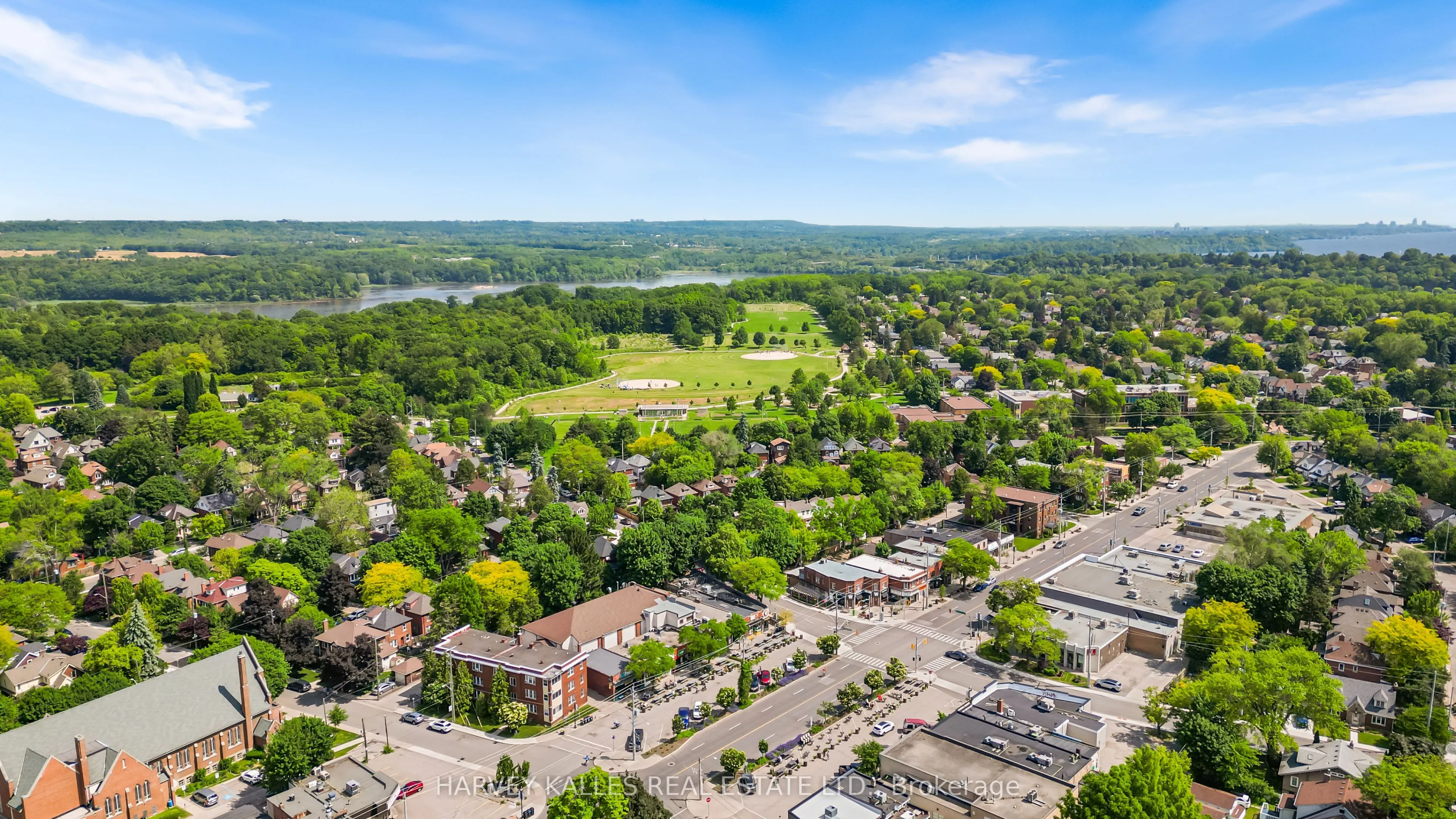 105 South Oval