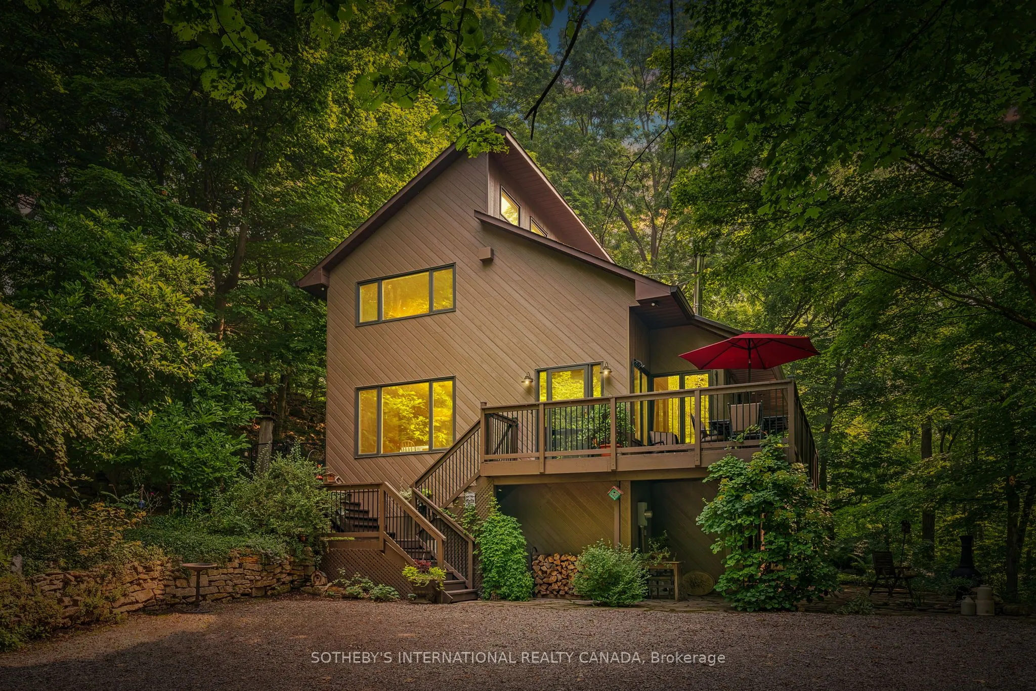 141 Valley Road