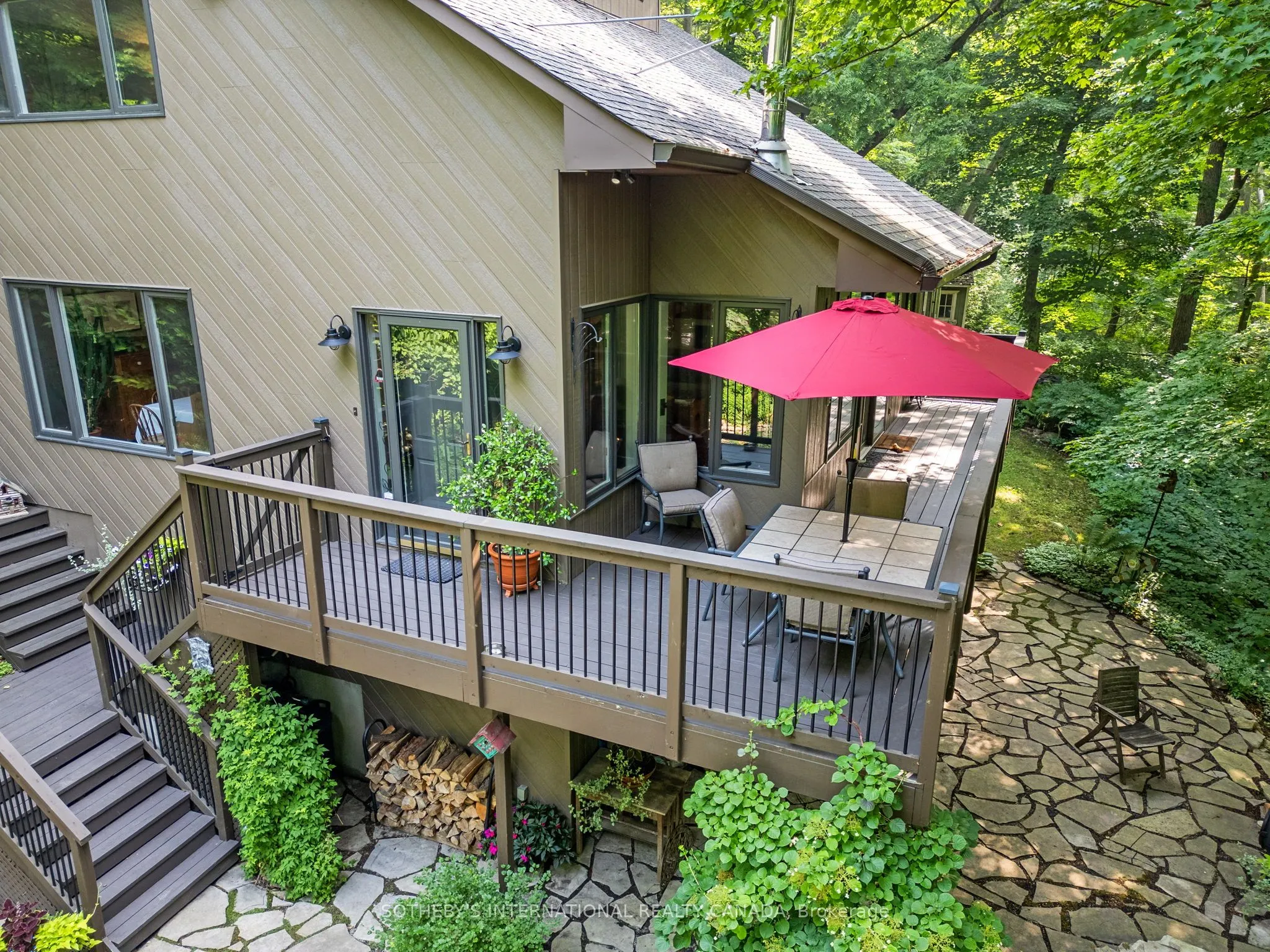 141 Valley Road
