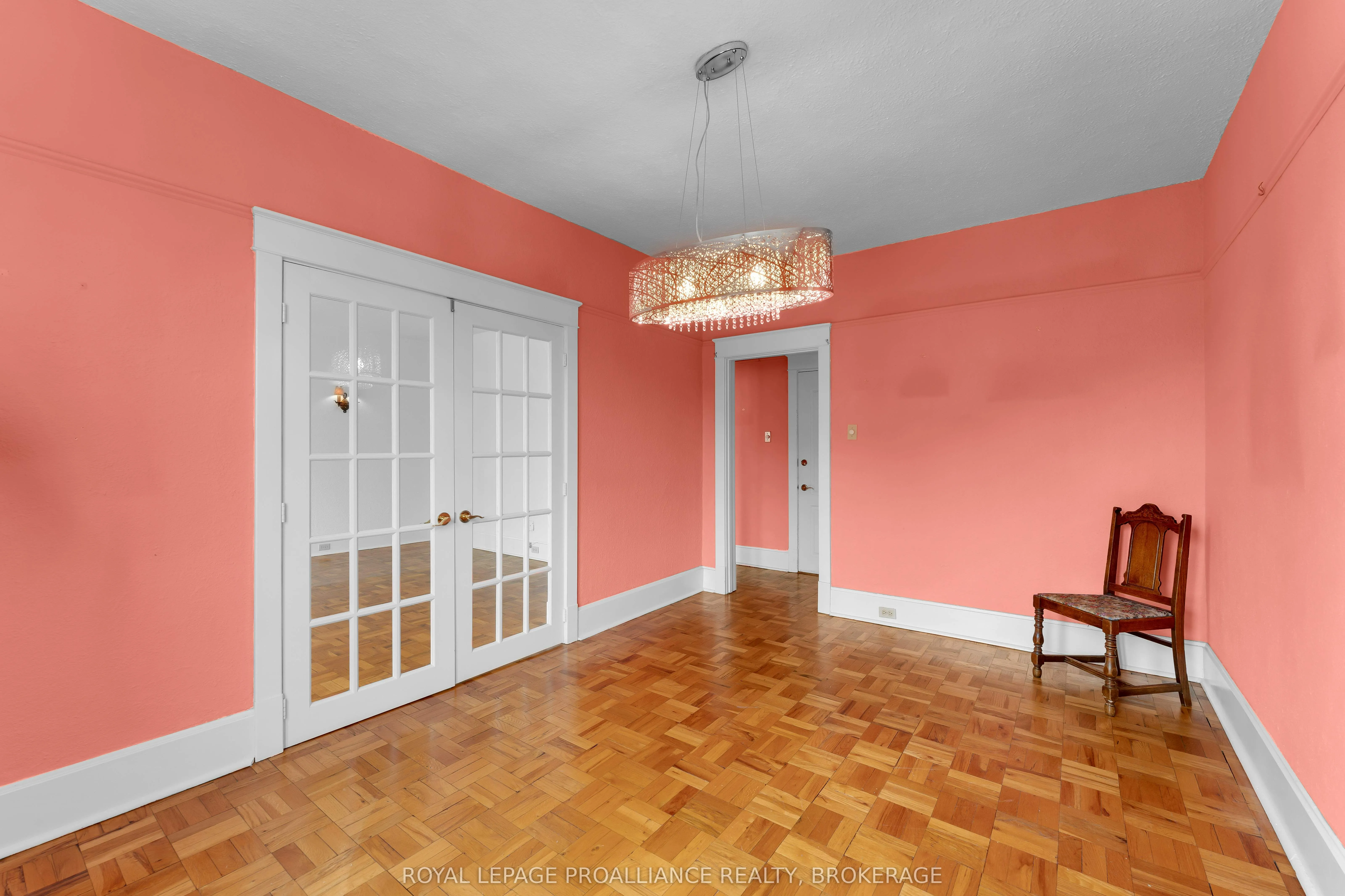 67 Sydenham Street, #302