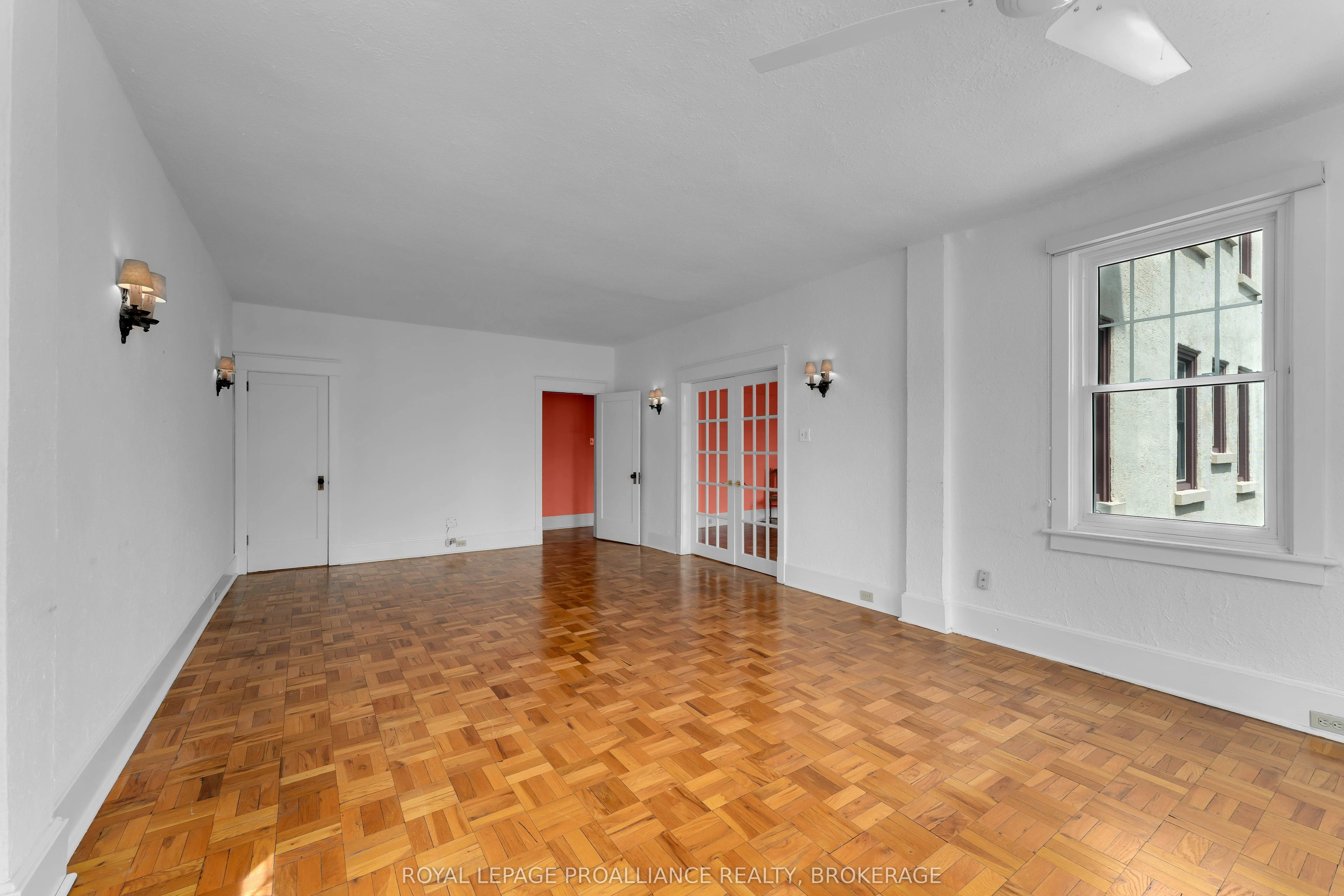 67 Sydenham Street, #302