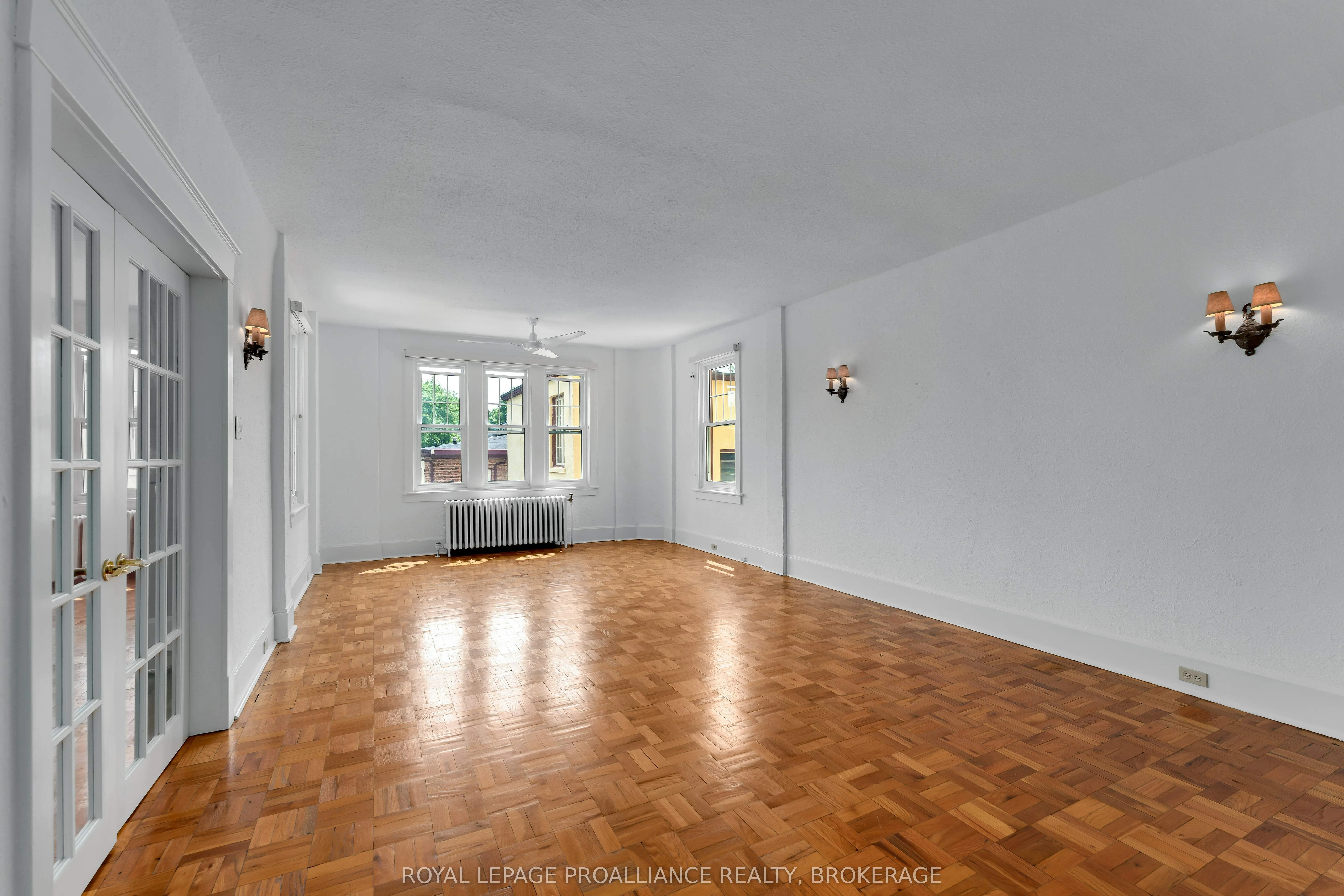 67 Sydenham Street, #302