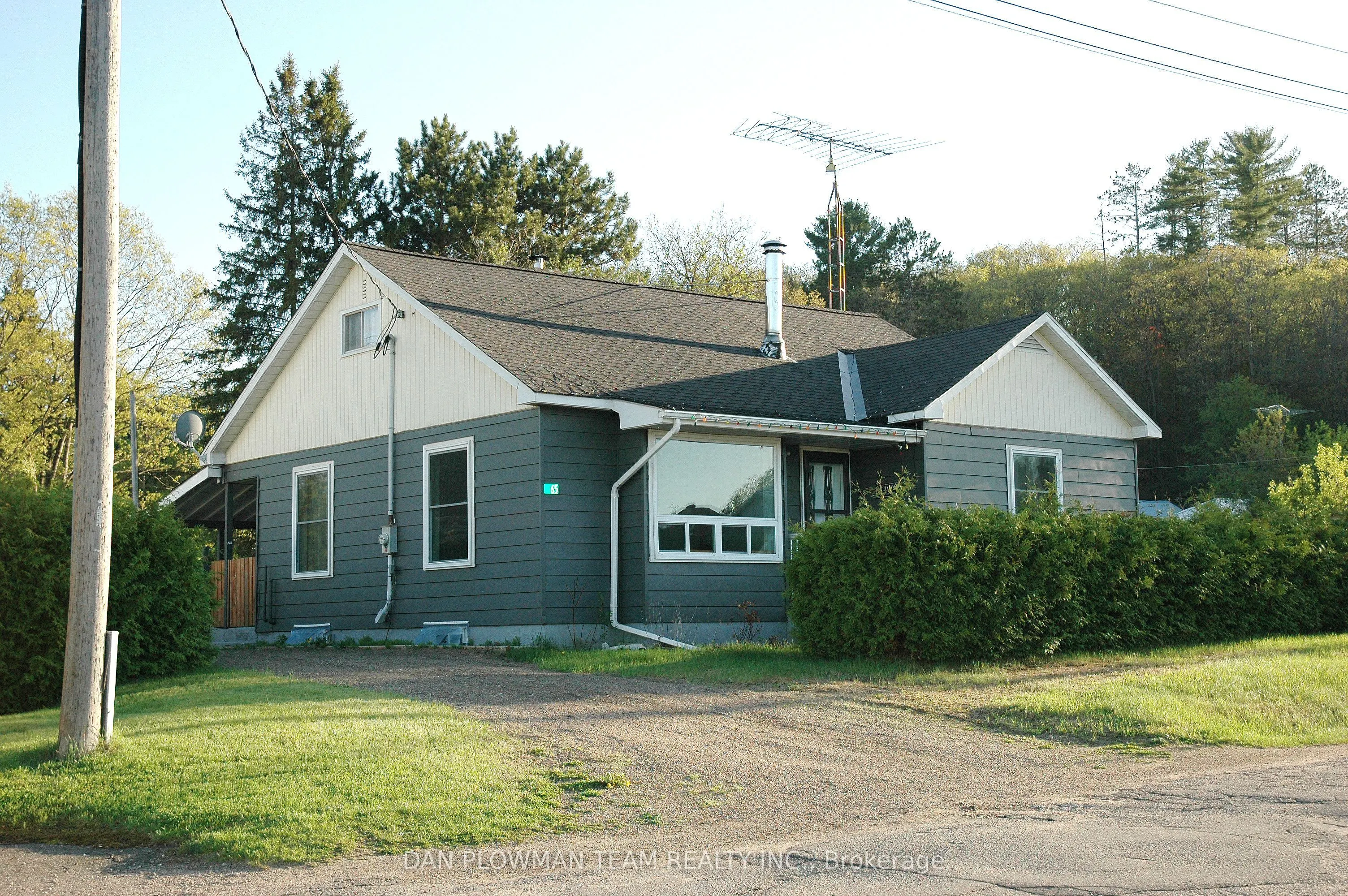 65 Inglis Street