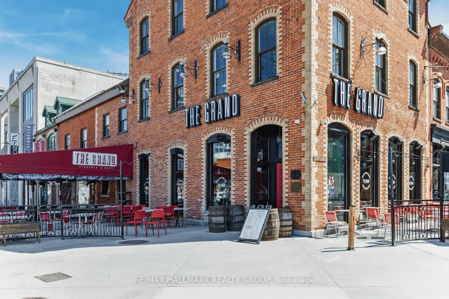 90 George Street, #1404