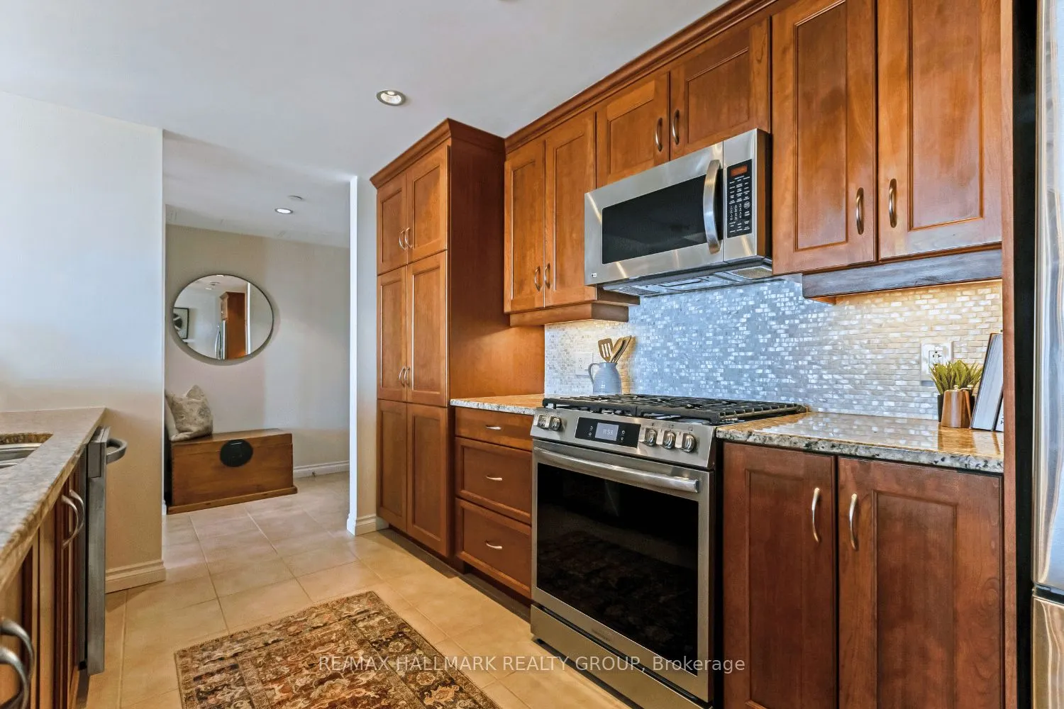 90 George Street, #1404