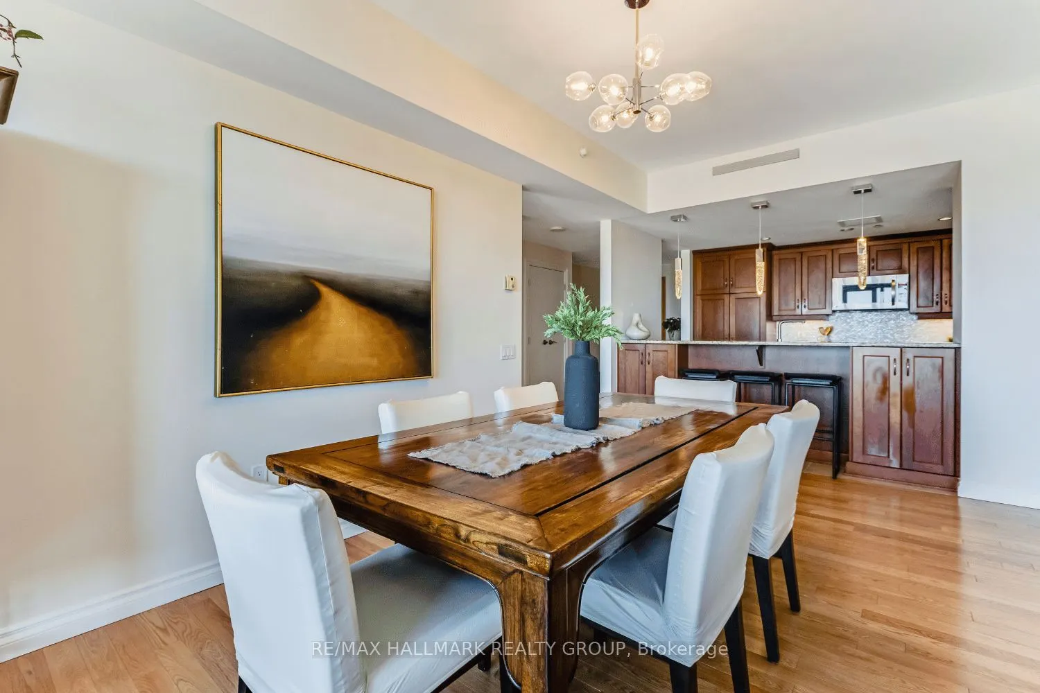 90 George Street, #1404