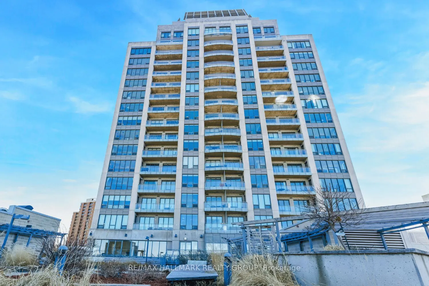 90 George Street, #1404