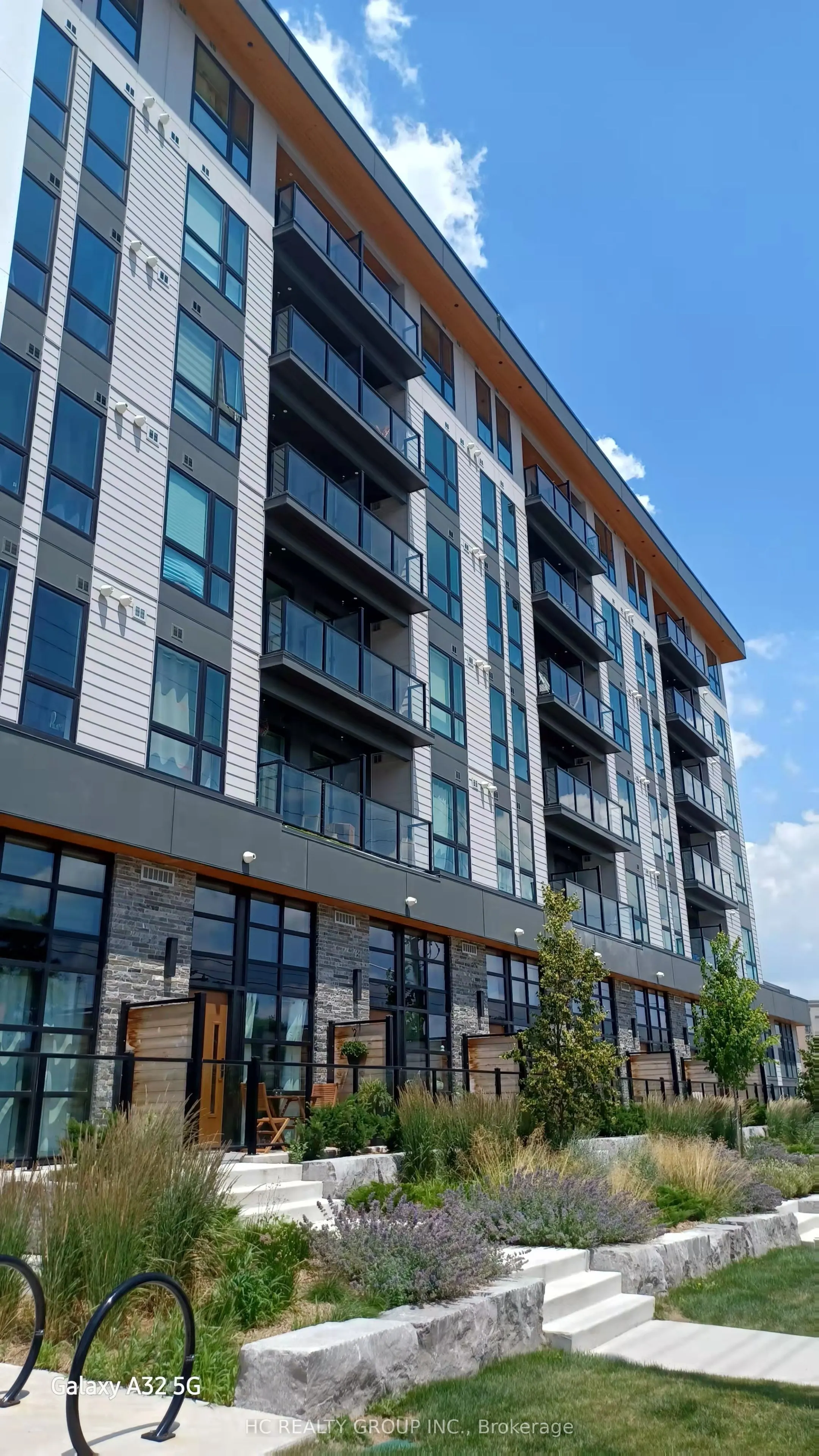 312 ERB Street W, #516