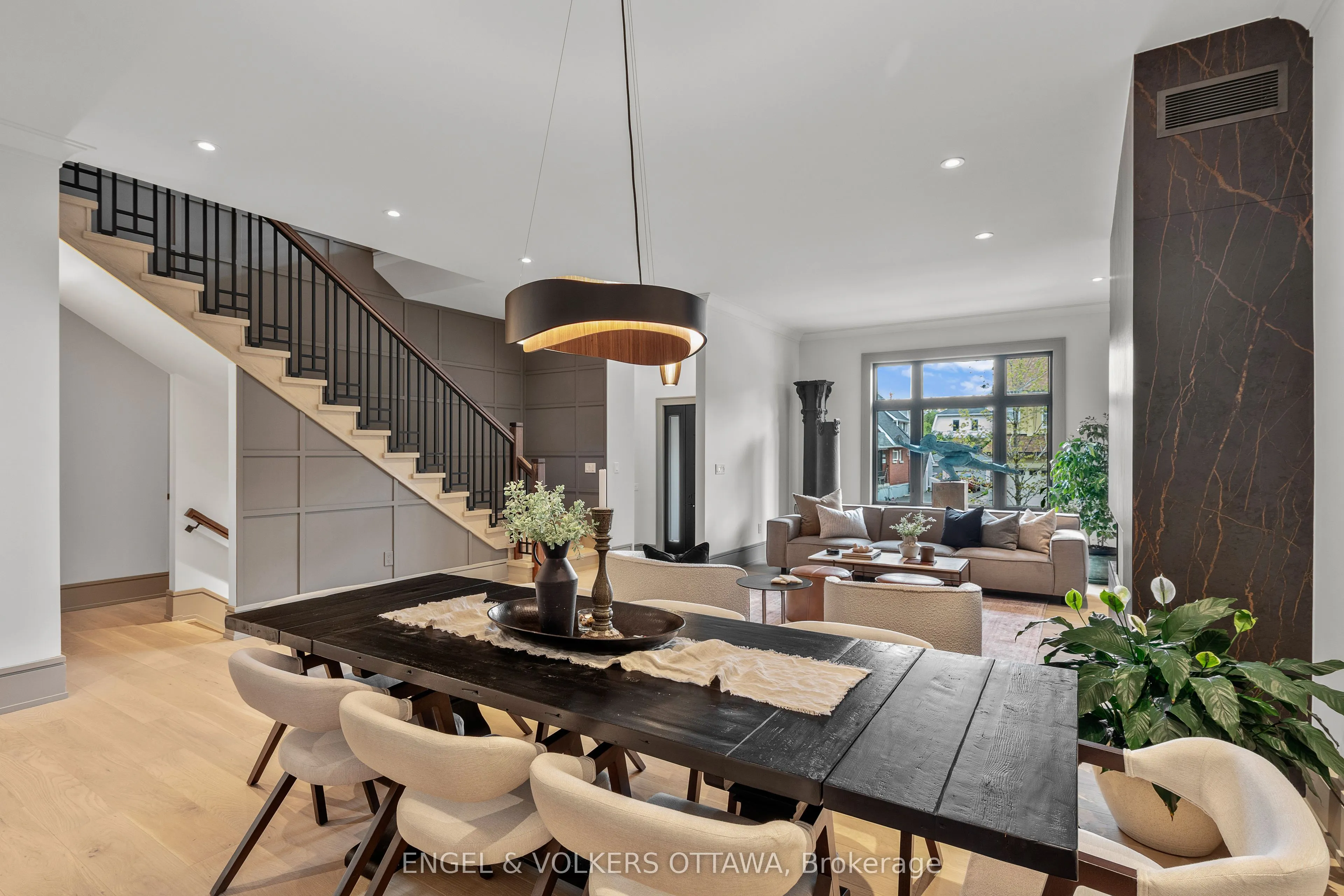 37 Clarendon Avenue
