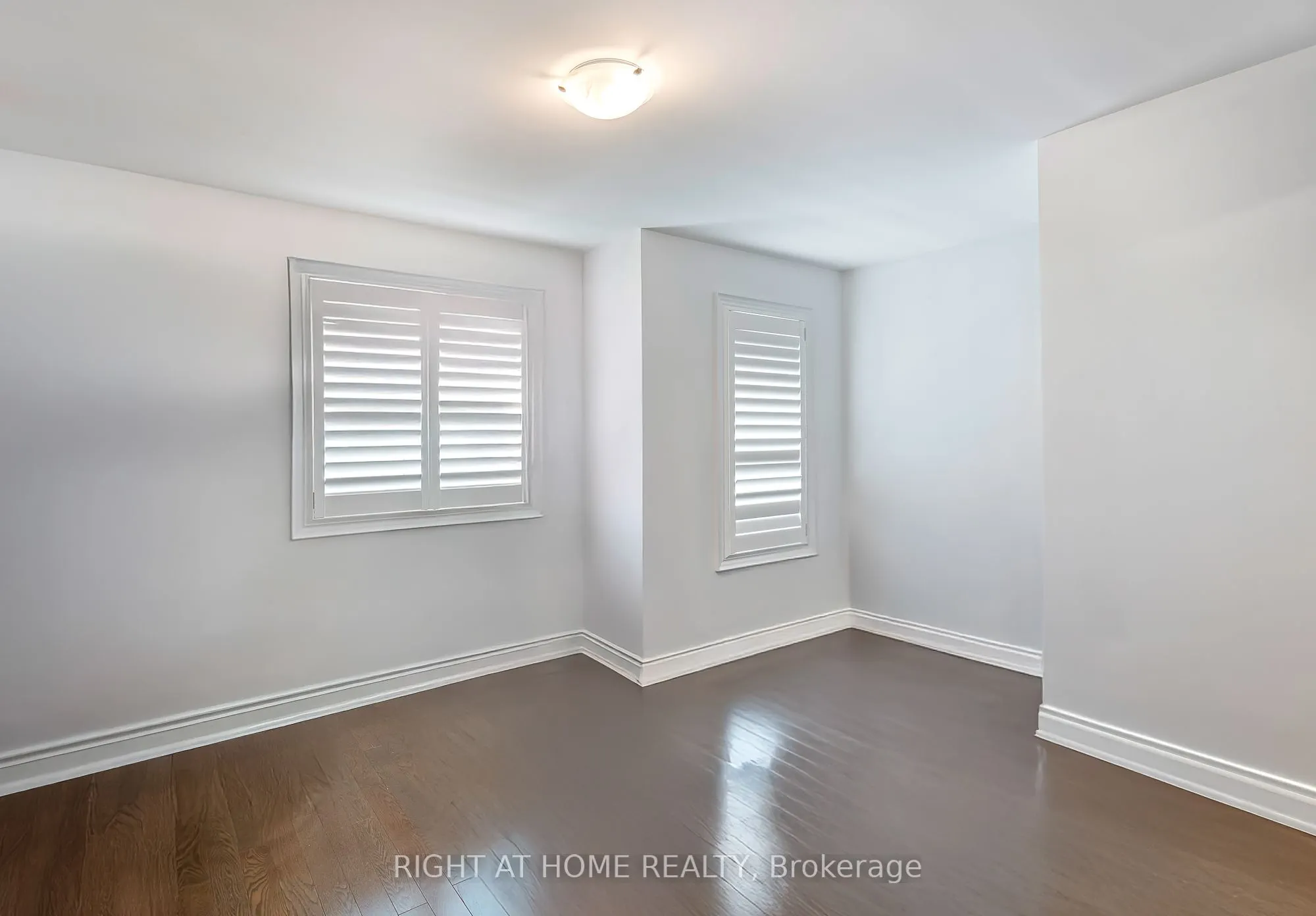 7 Windsor Circle