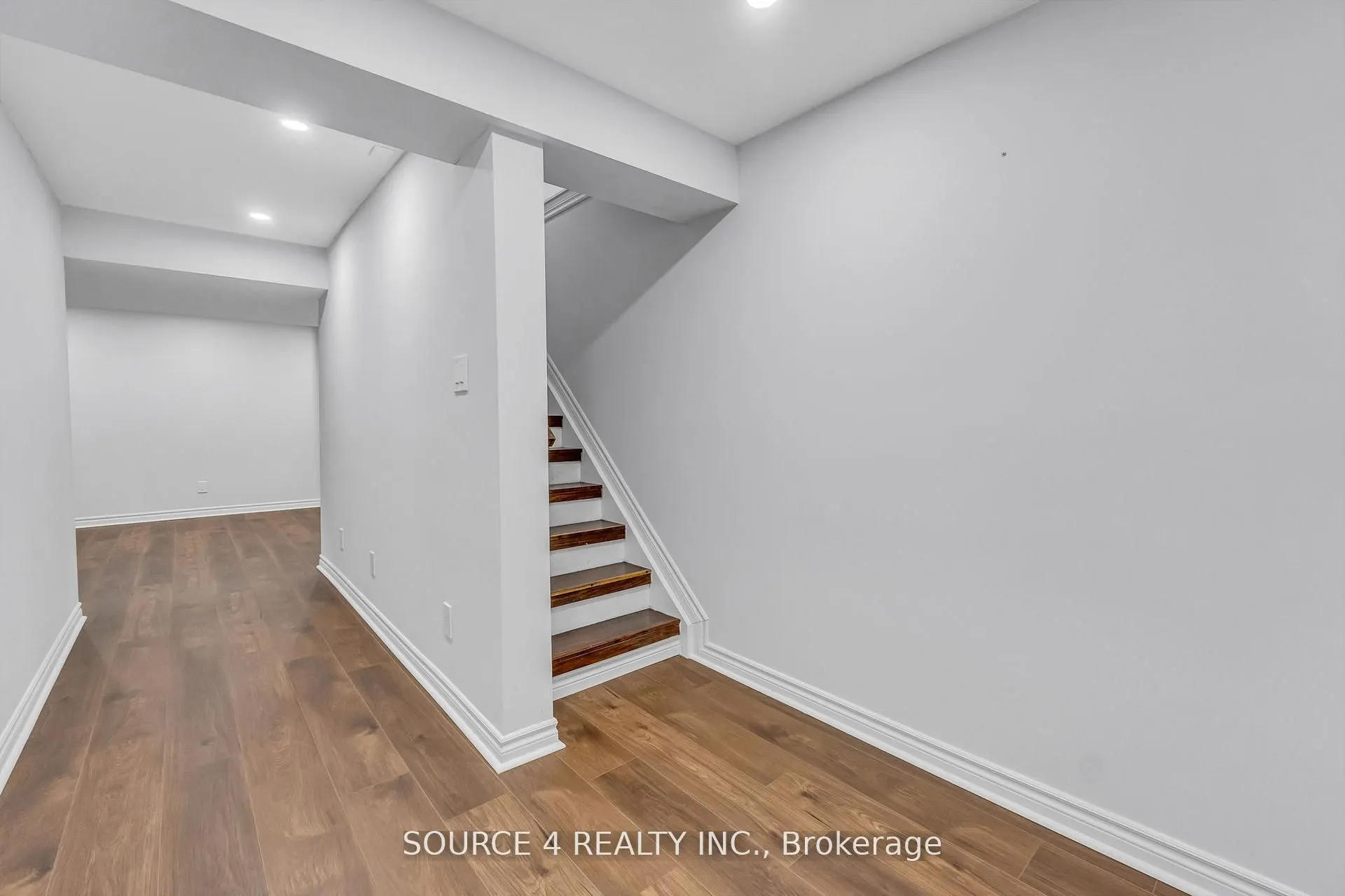 617 Canfield Place