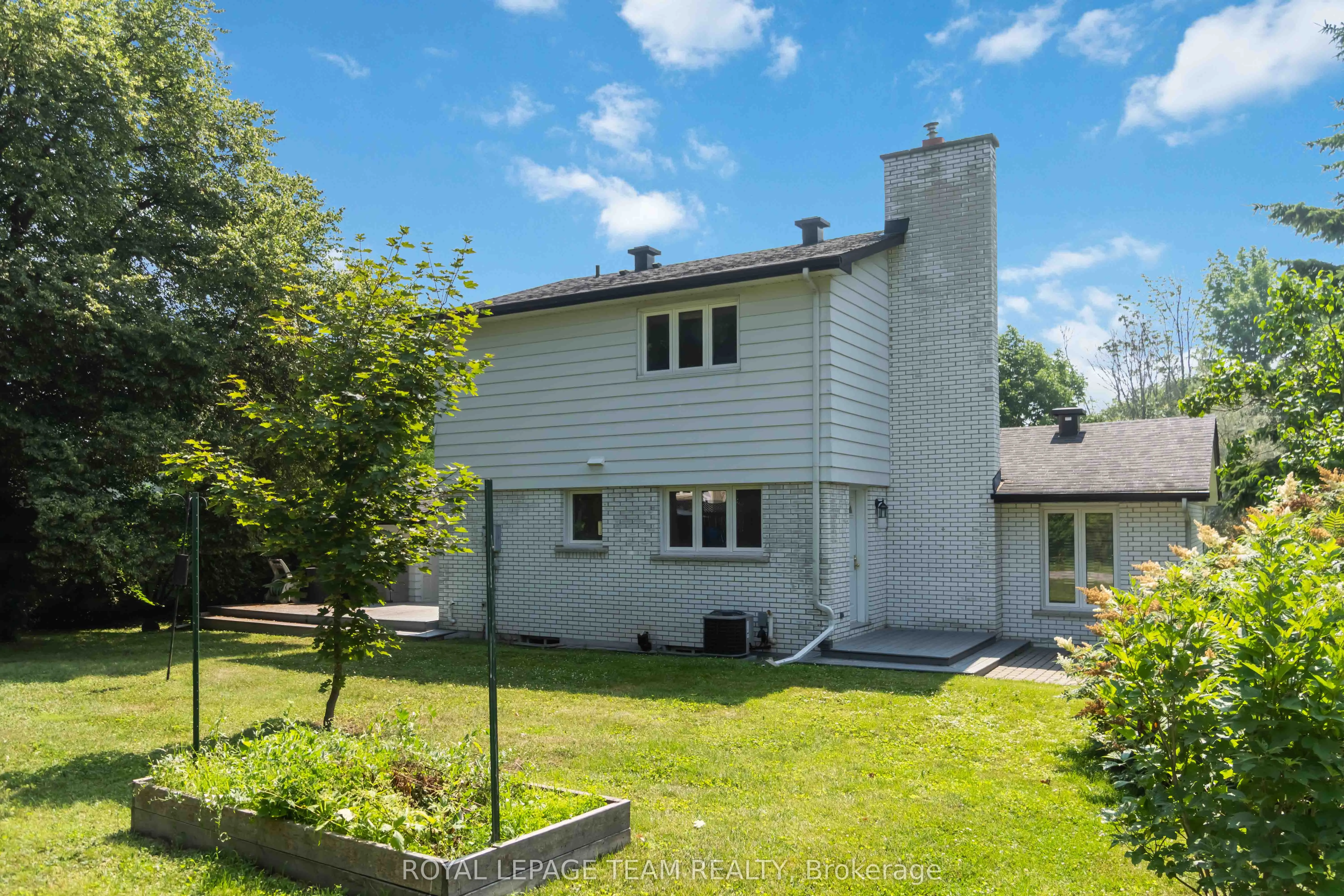207 Curry Street