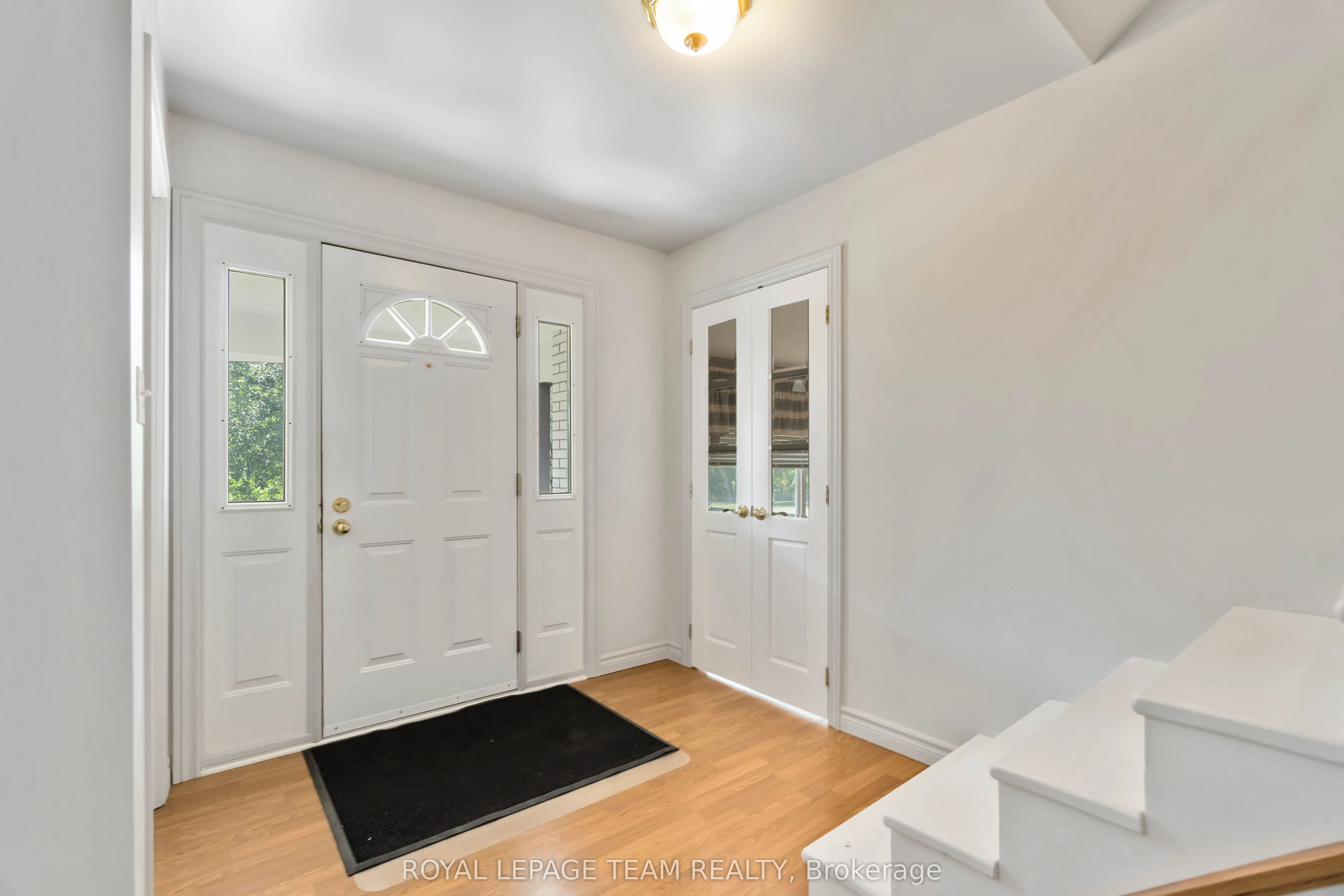 207 Curry Street