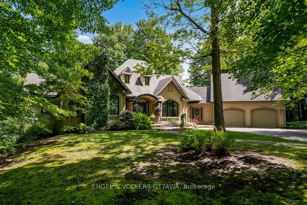 1412 HOUSTON Crescent