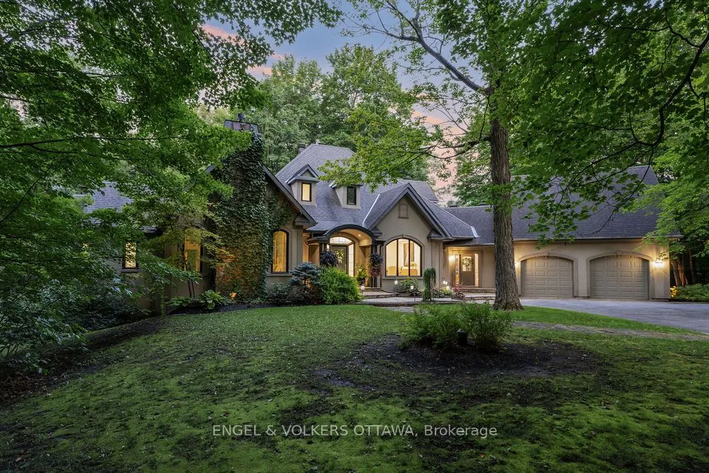 1412 HOUSTON Crescent