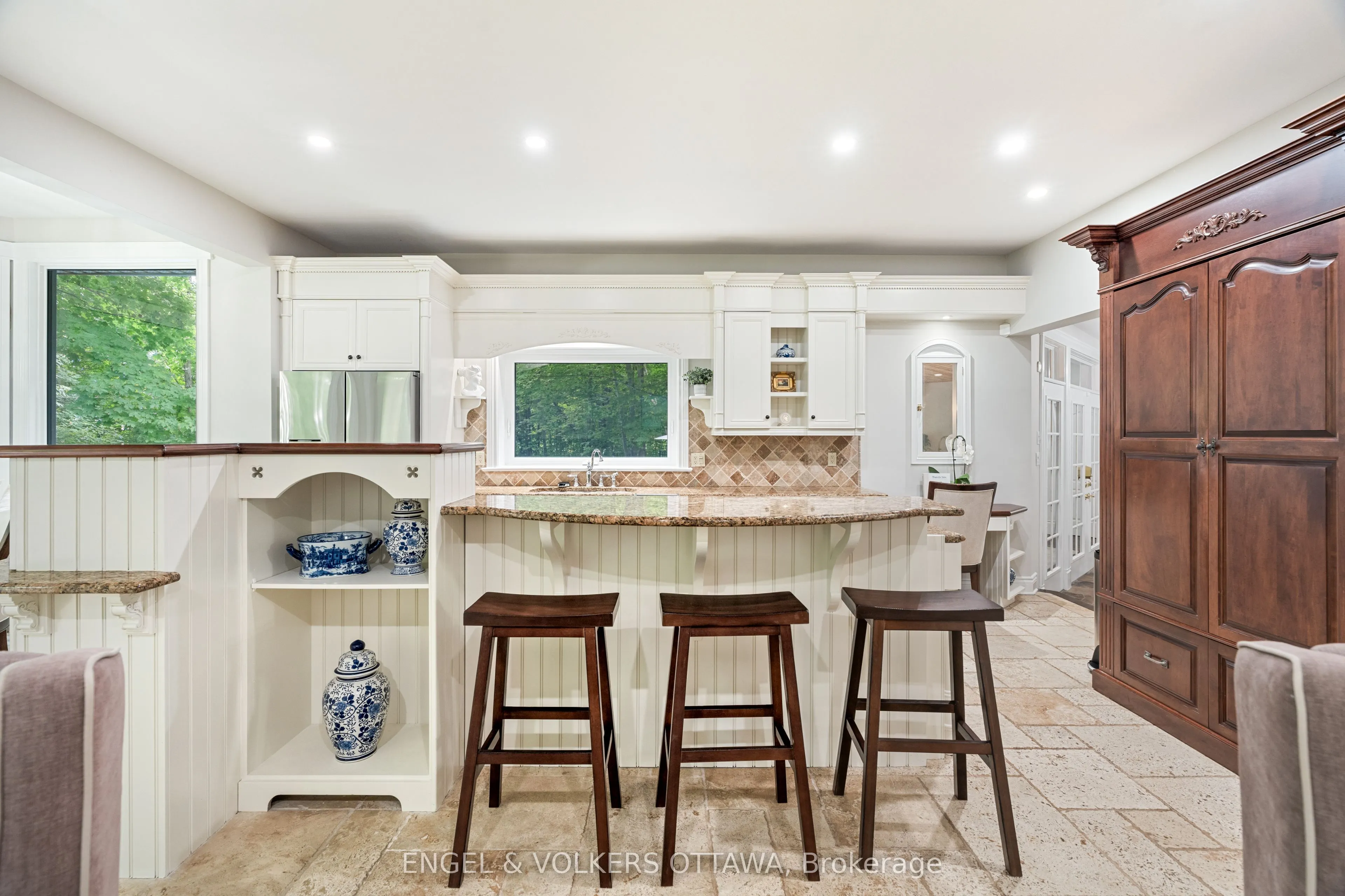 1412 HOUSTON Crescent