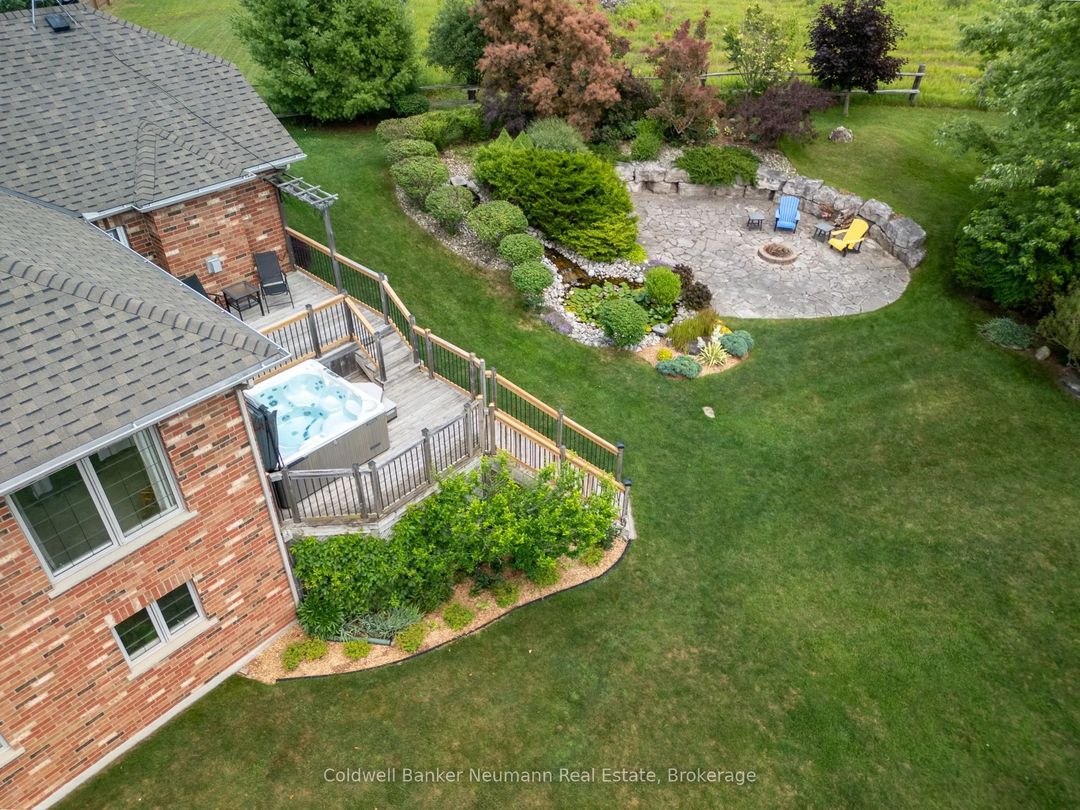 7677 Maltby Road E