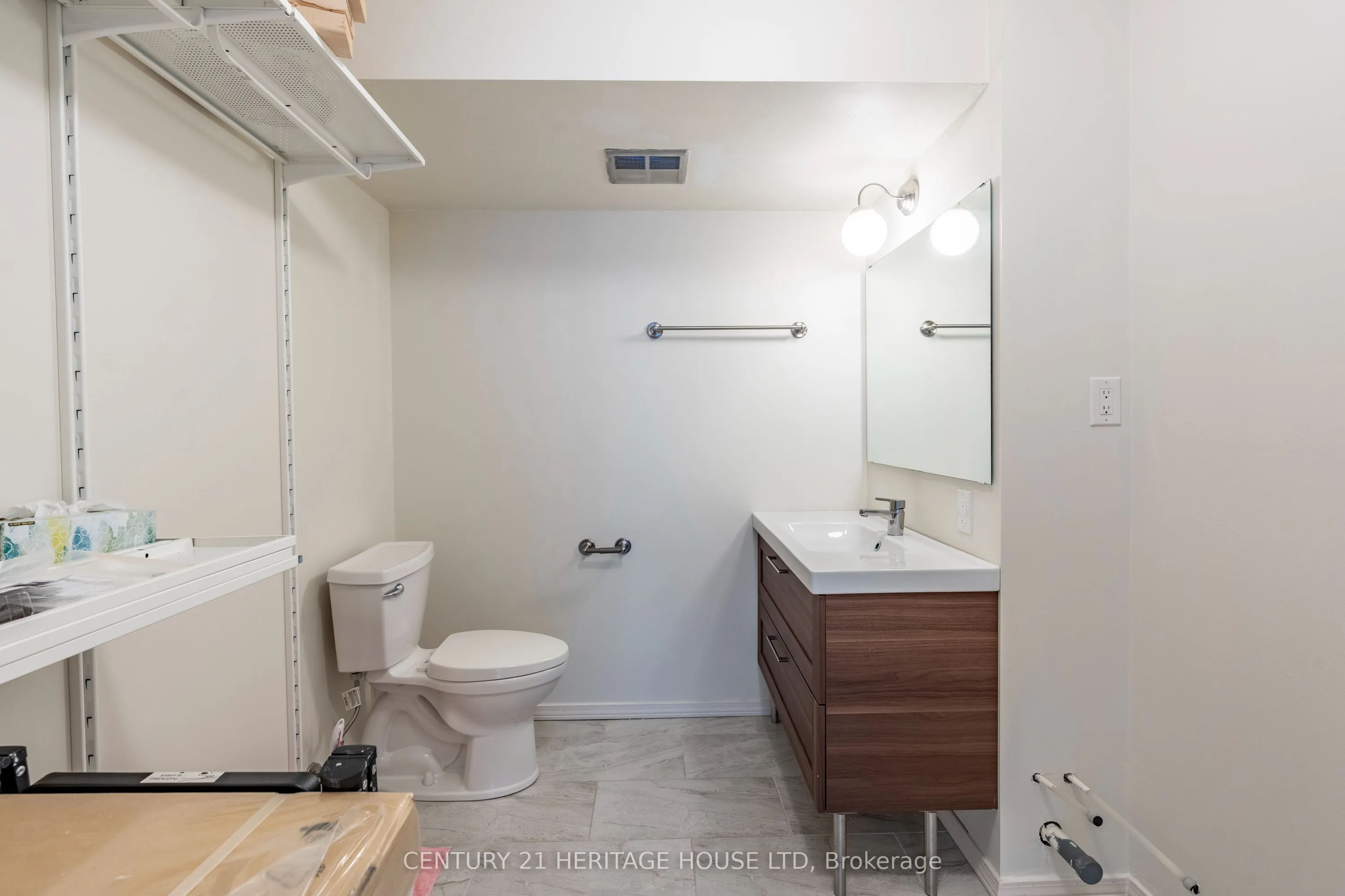 65 Westmount Road N, #110