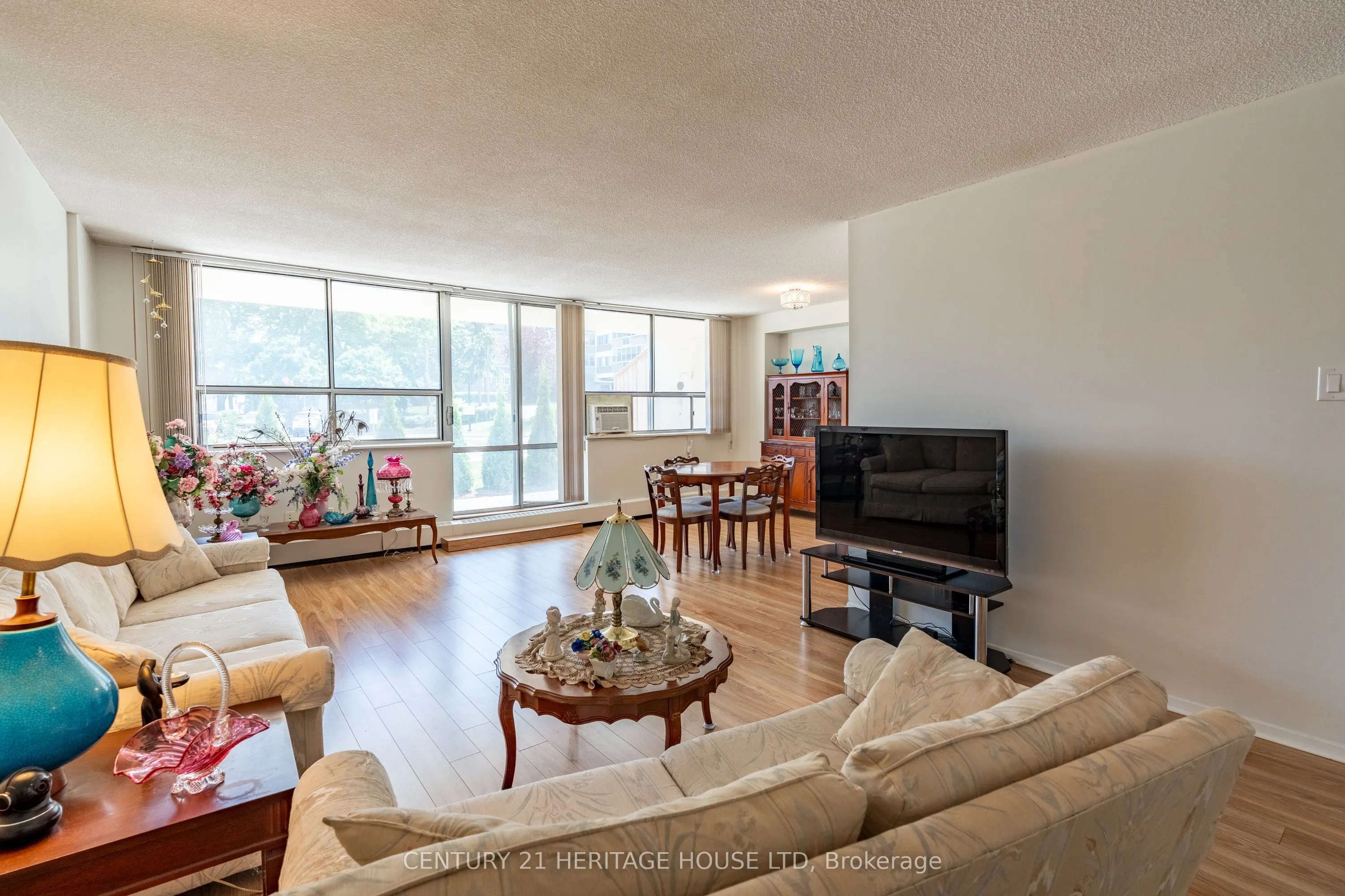 65 Westmount Road N, #110