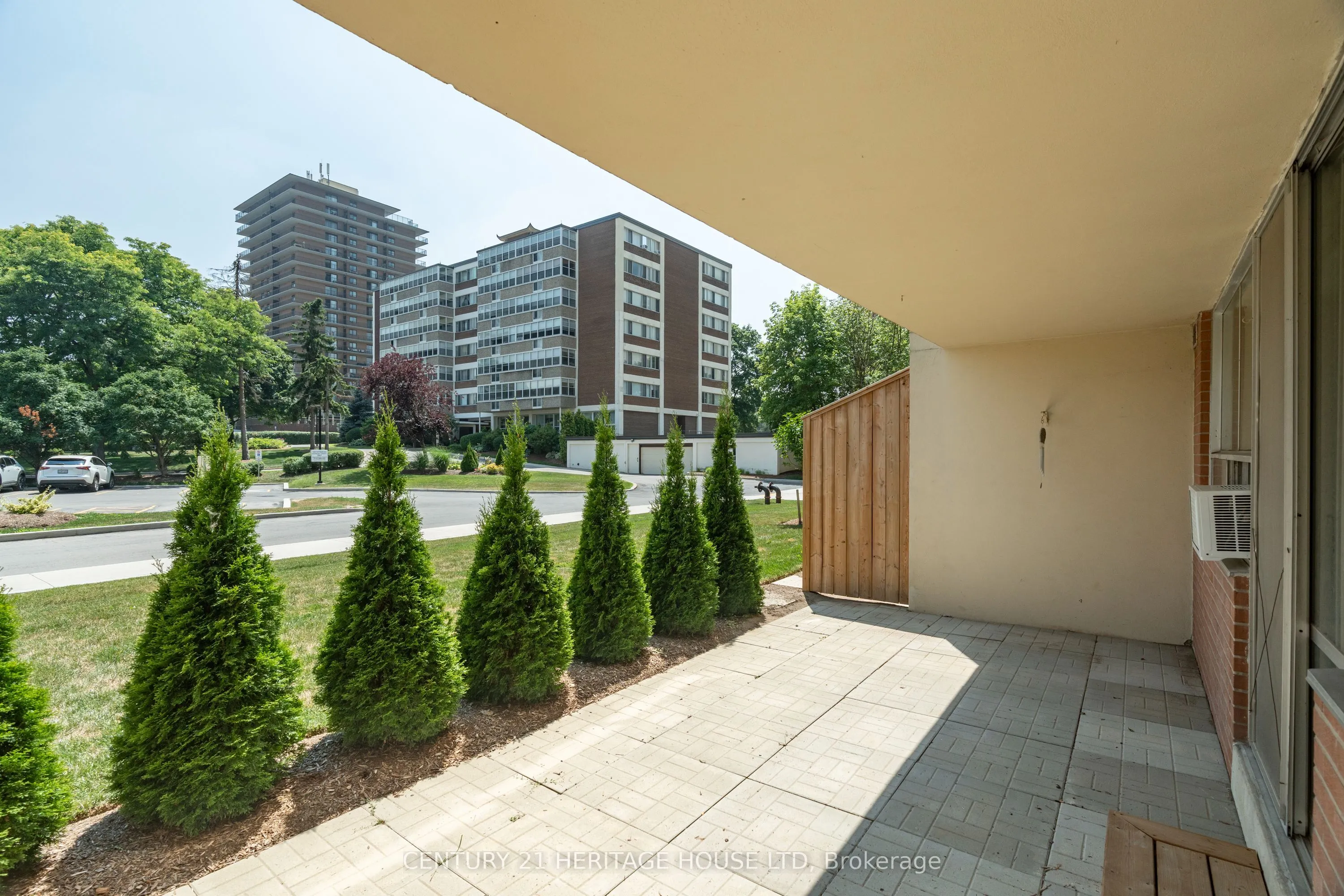 65 Westmount Road N, #110
