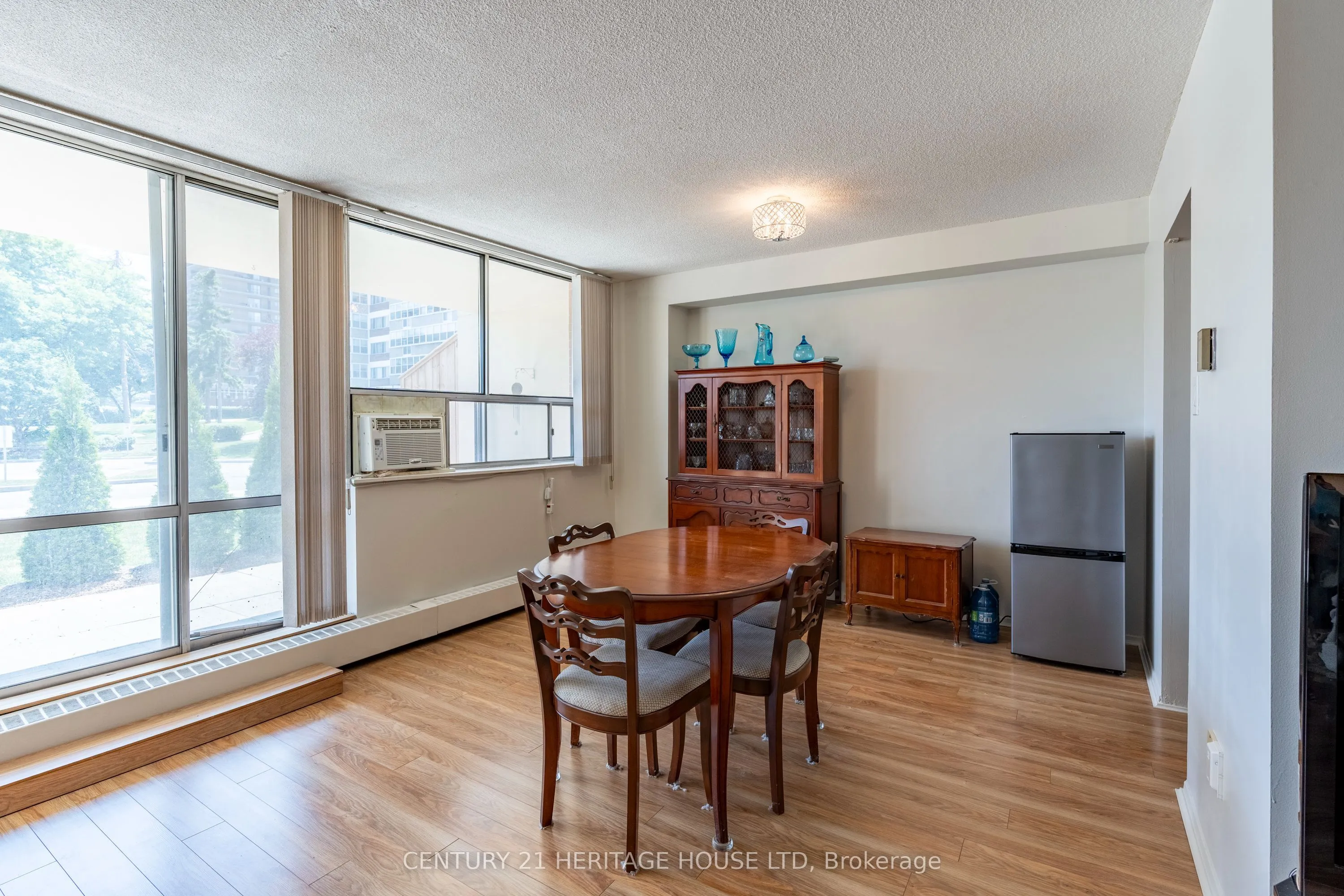 65 Westmount Road N, #110