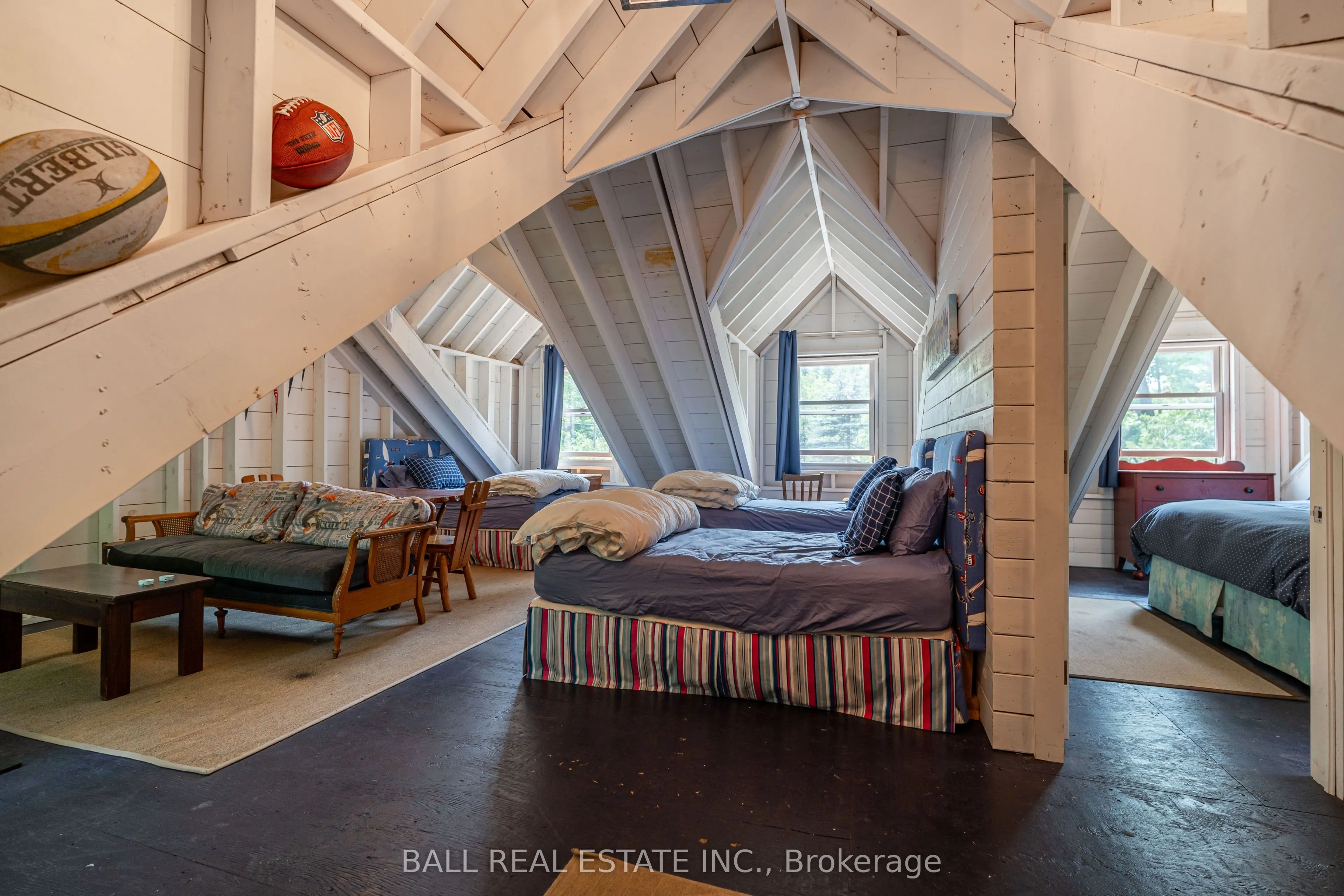 2429 Julia Shore Road W