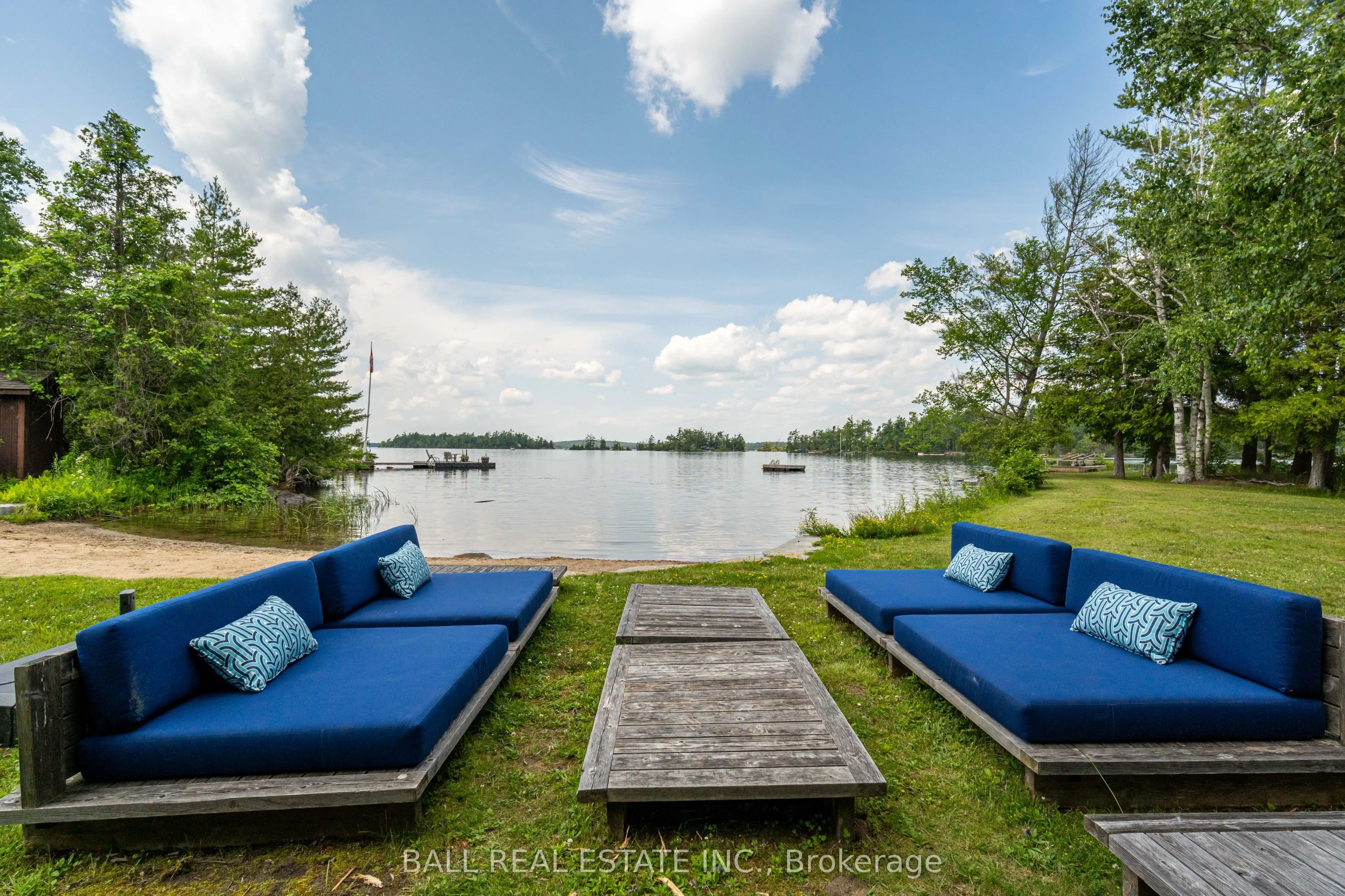 2429 Julia Shore Road W