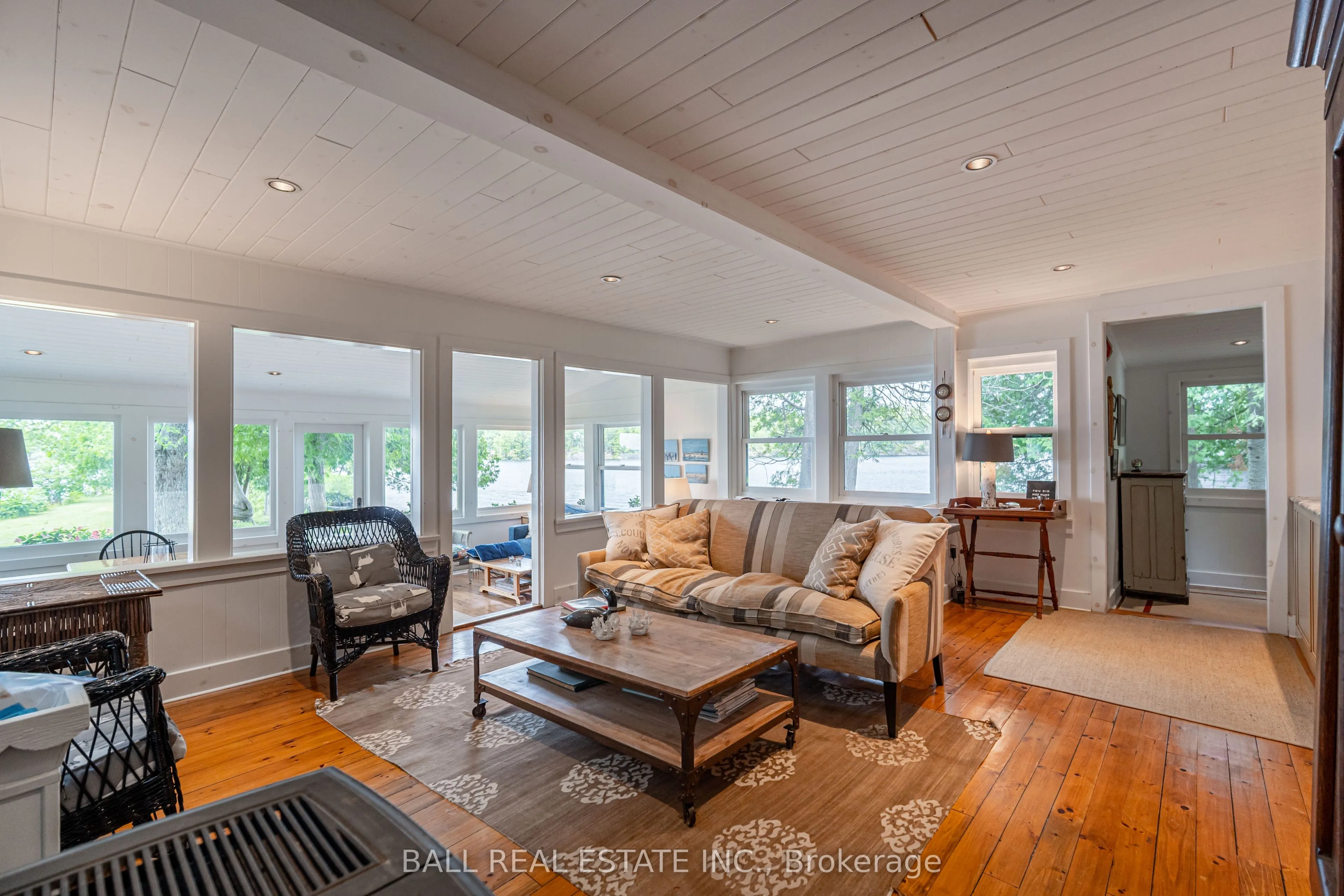 2429 Julia Shore Road W