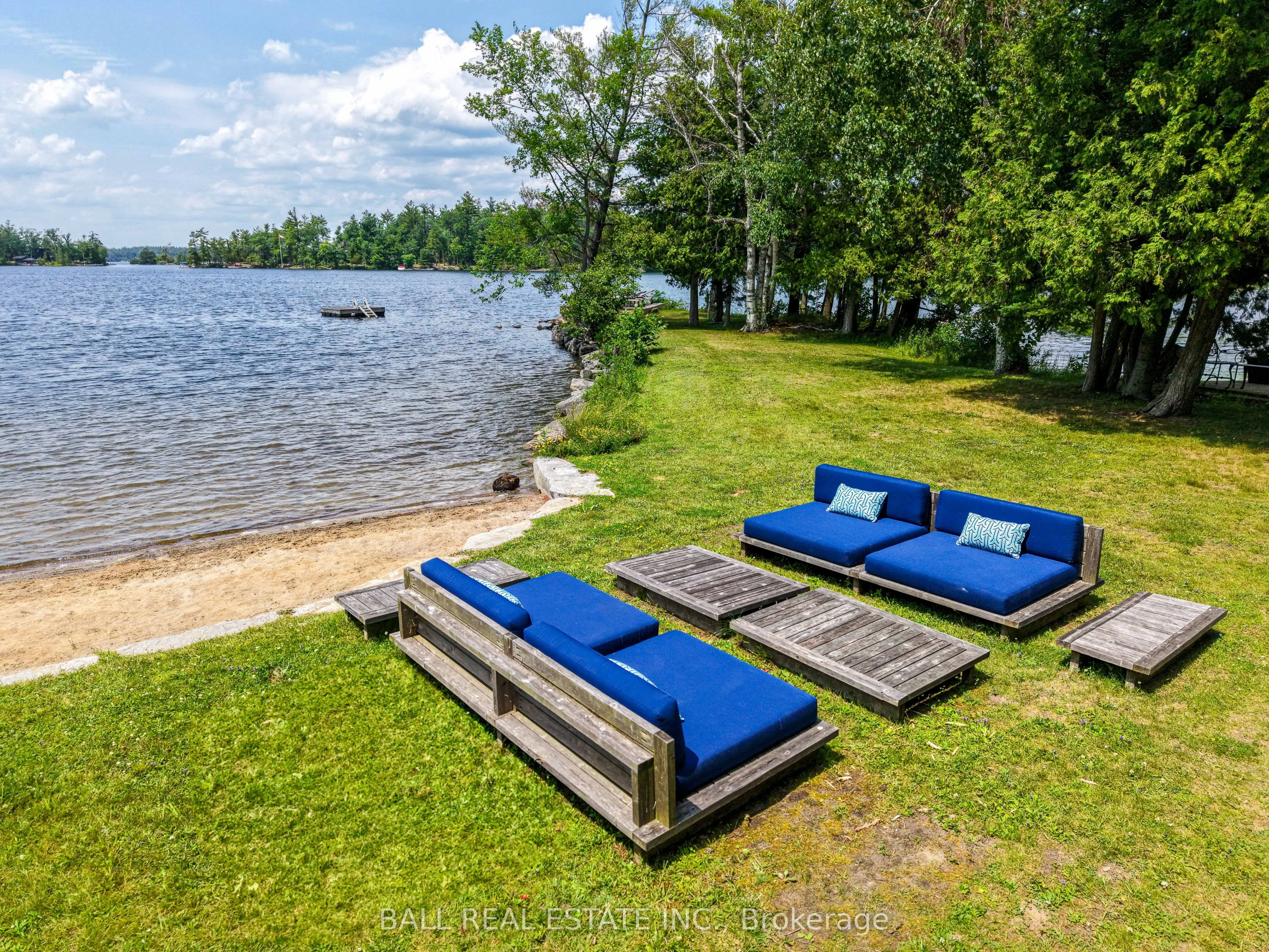 2429 Julia Shore Road W