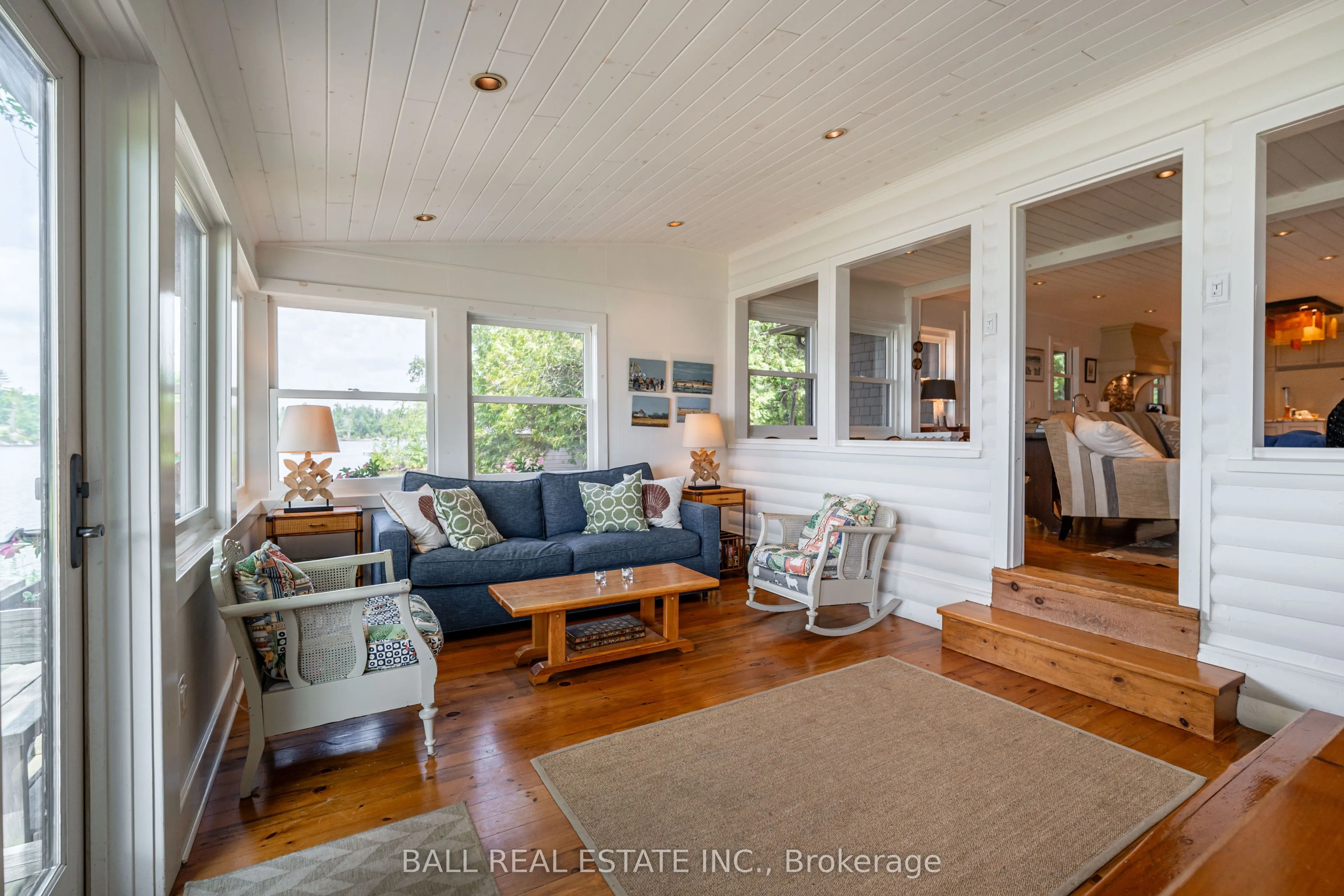2429 Julia Shore Road W